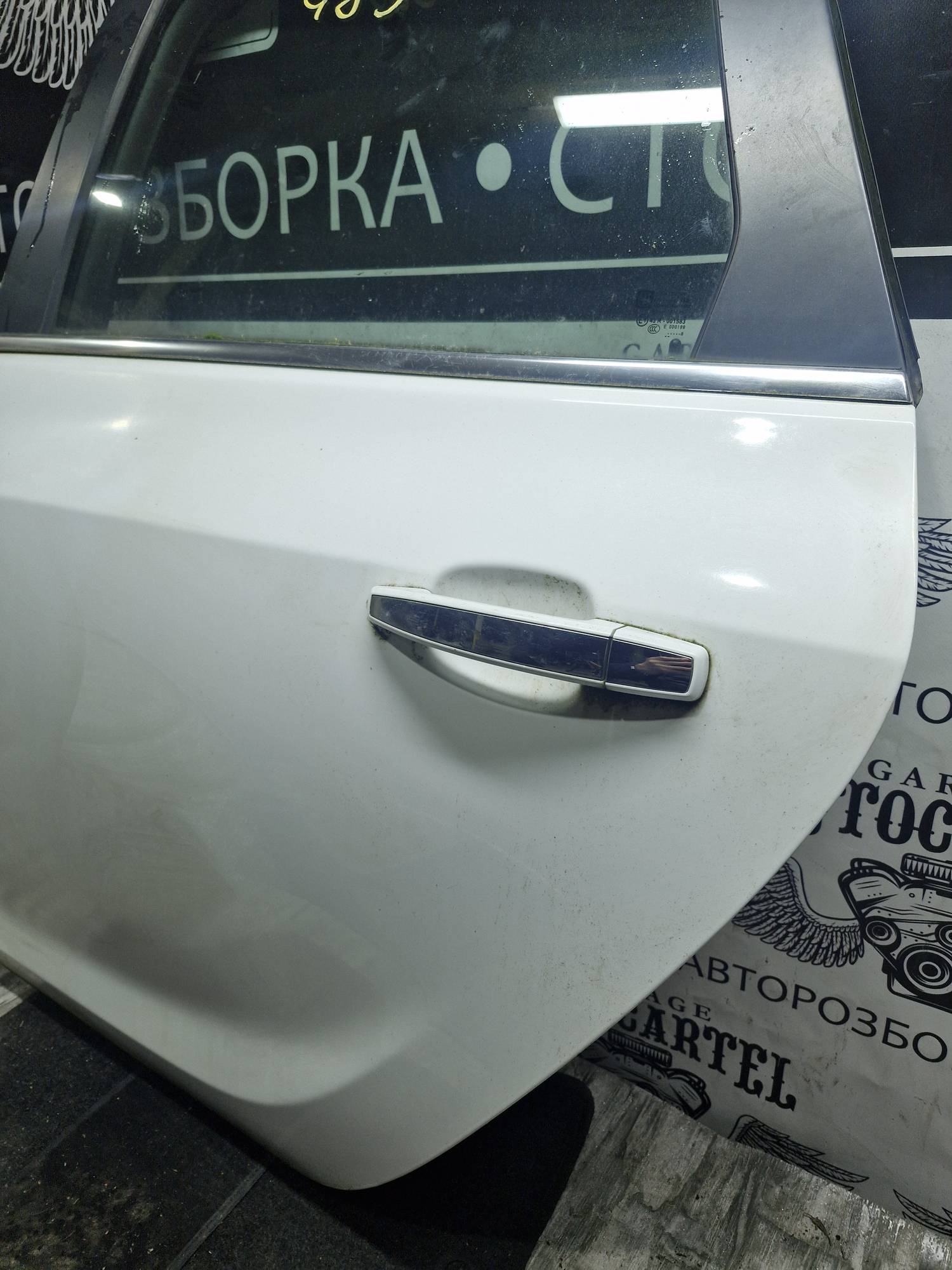 Дверка задня ліва седан Opel astra j Astra J 2009—2015 21567636