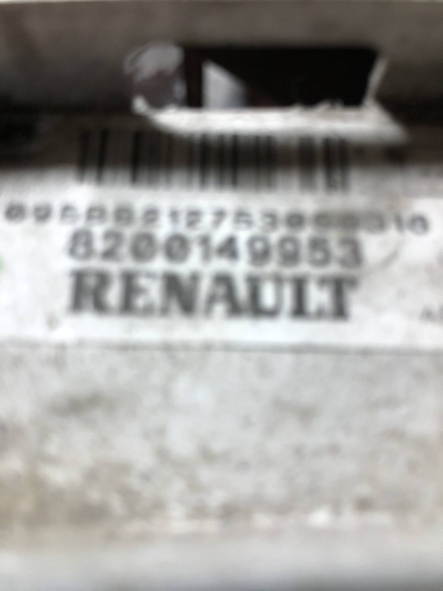 8200149953 Радіатор охолодження Renault clio 3 1.5