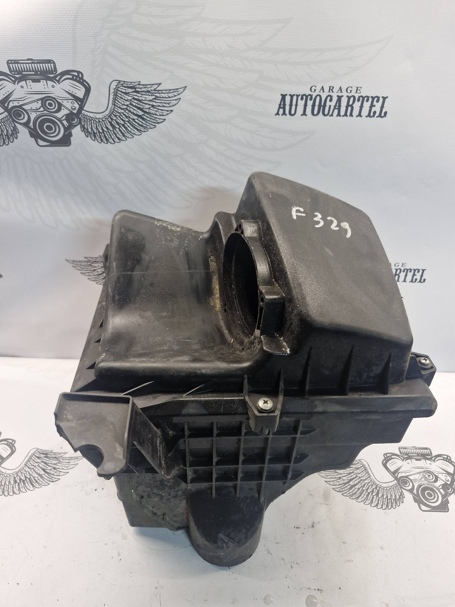 3m51-9600 Корпус повітряного фільтра Ford Focus 3M51-9600-AG