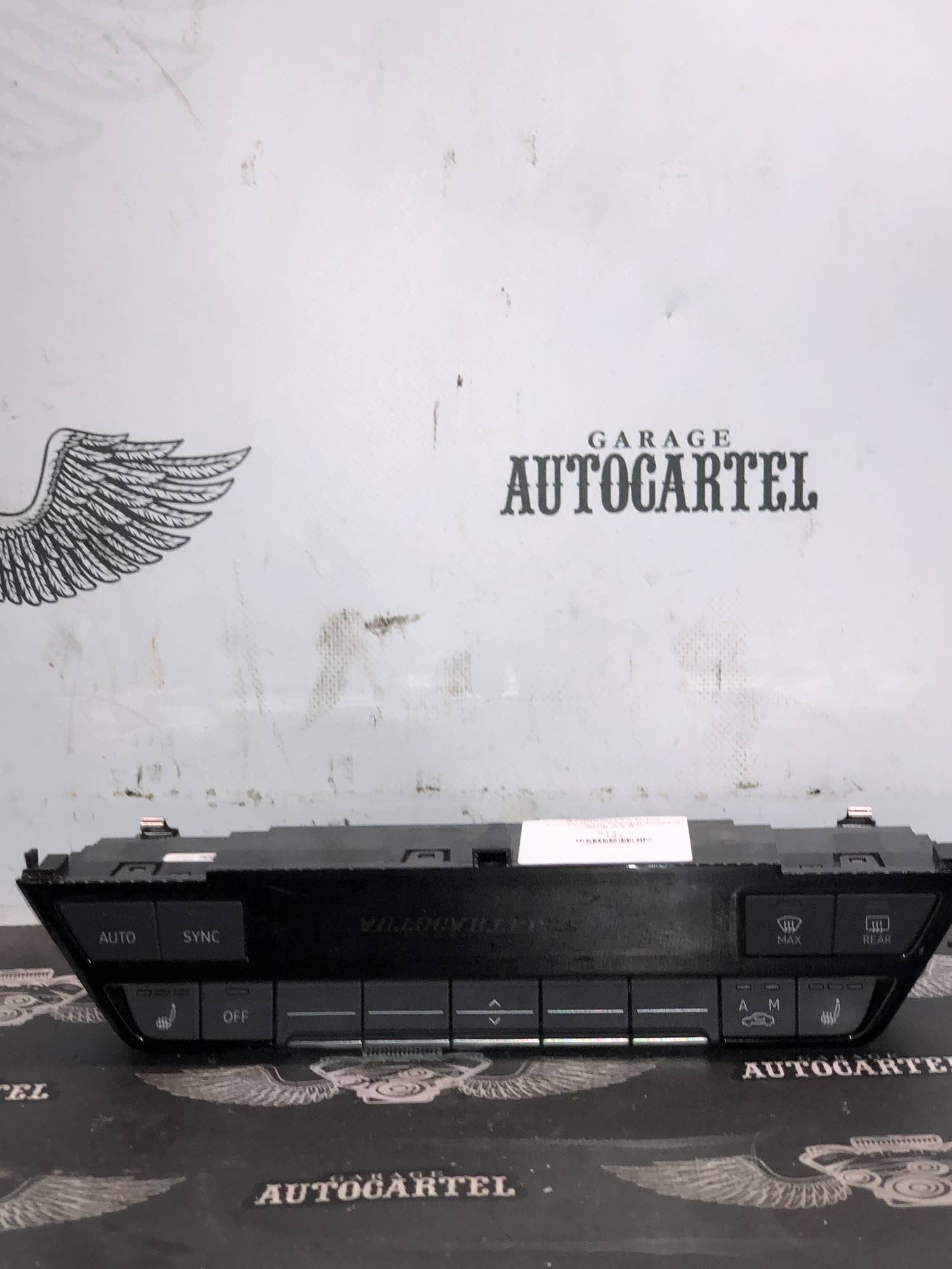 8Y0820043A Блок управління кондиціонера Audi A3 8Y