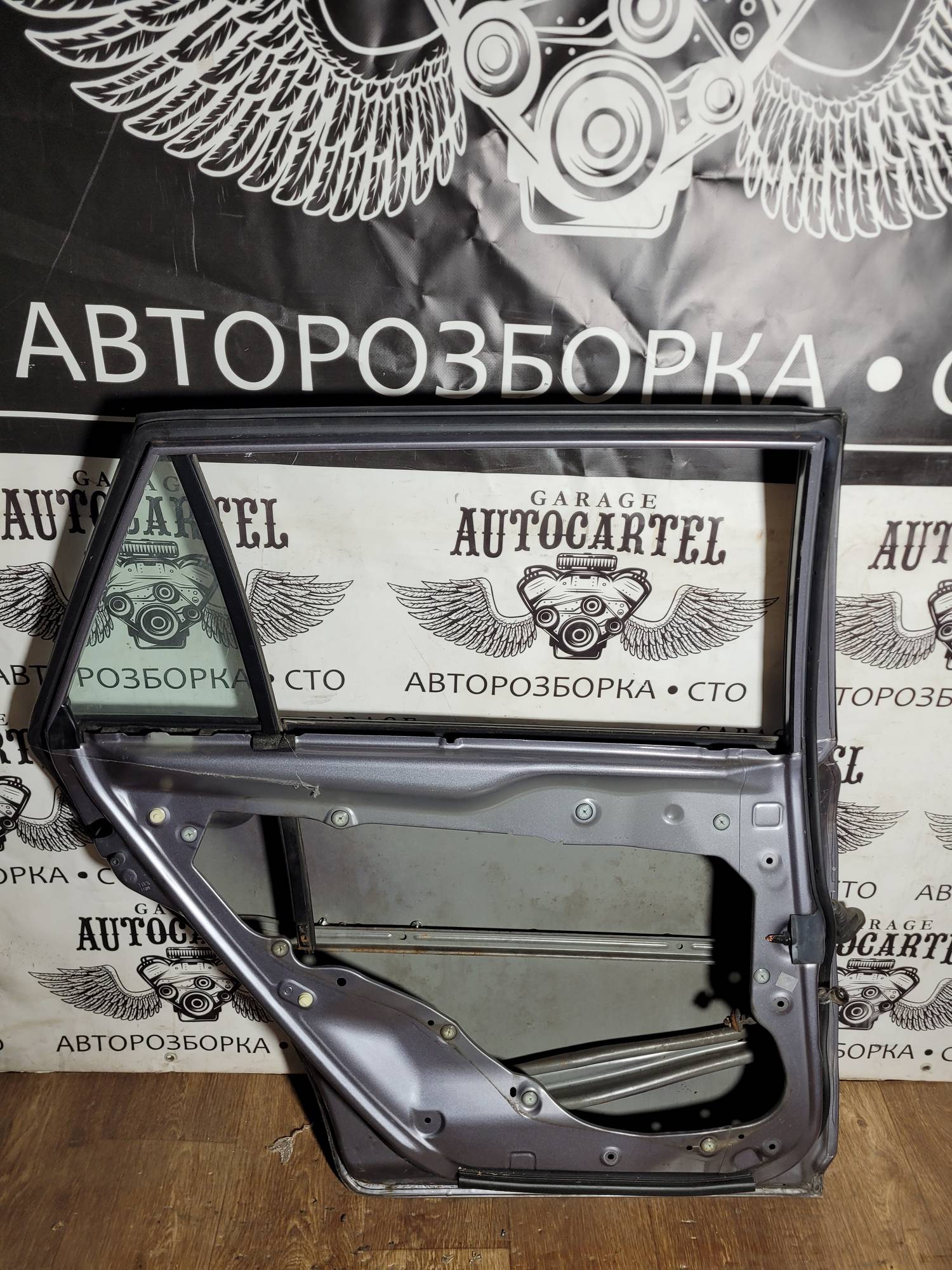 Дверка задня ліва Mazda 6 2002-2007 st00219