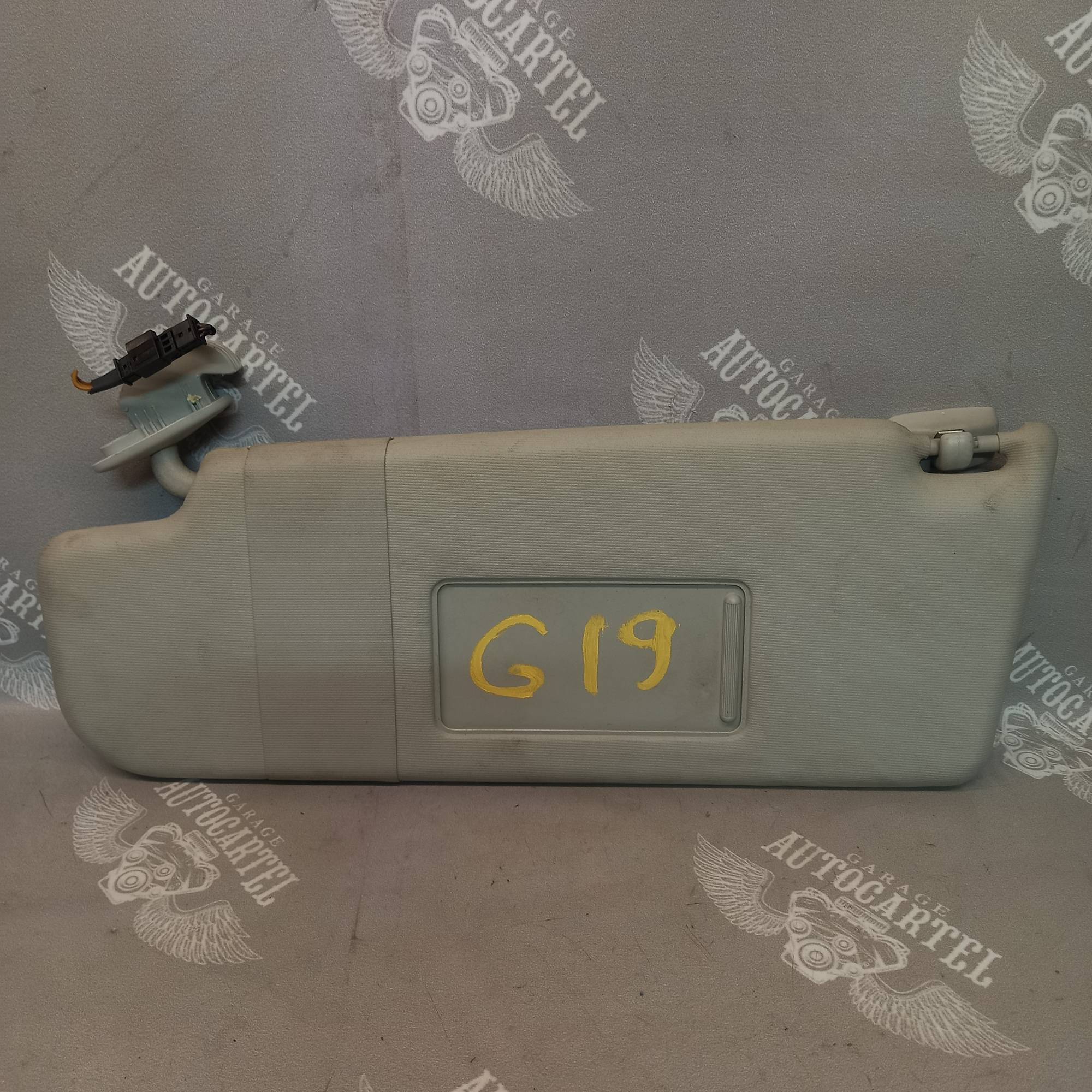Козирок сонцезахисний лівий Seat Cordoba, Seat Leon 3b0857561b