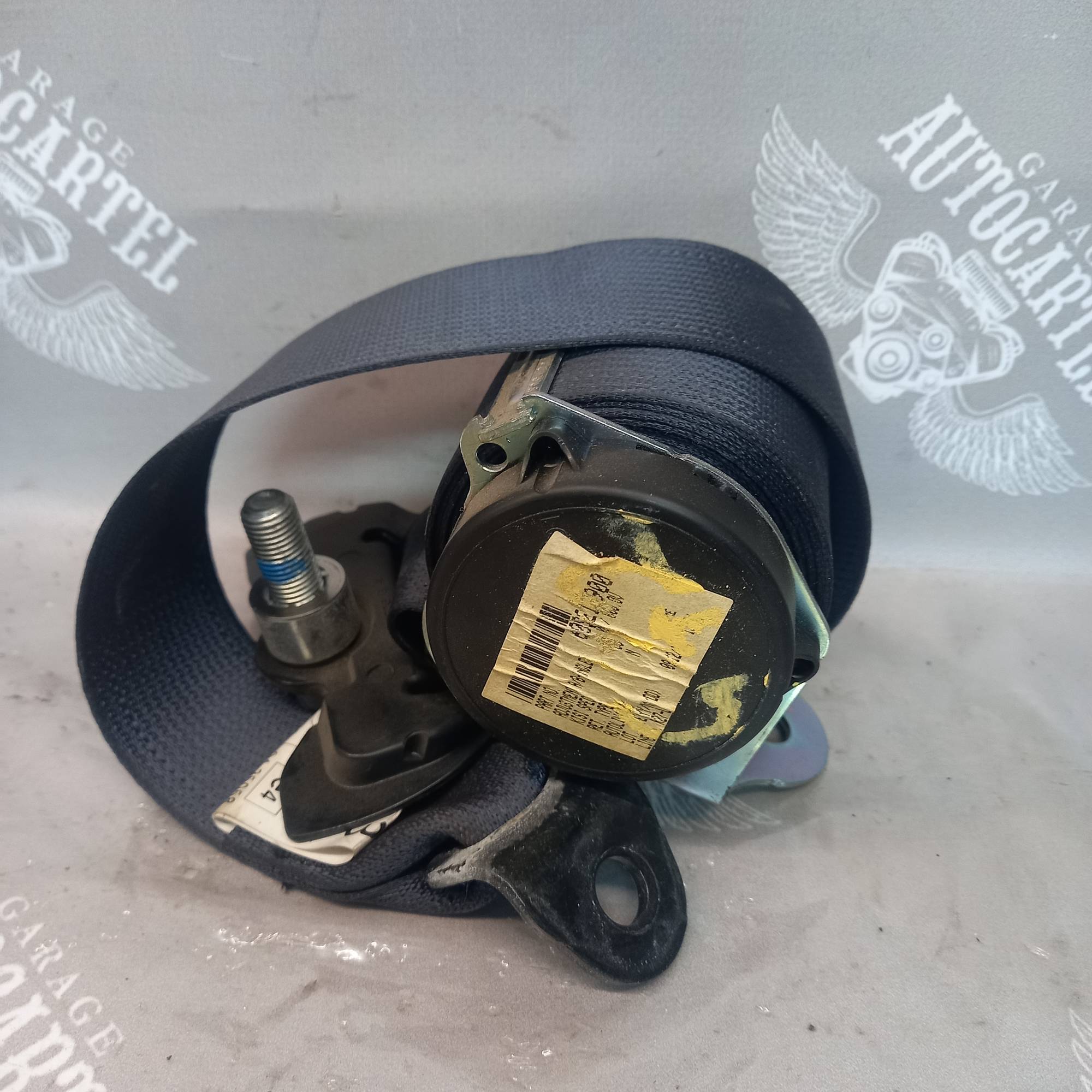 Ремінь безпеки задній лівий Mitsubishi Outlander XL 2006-2014 609213900