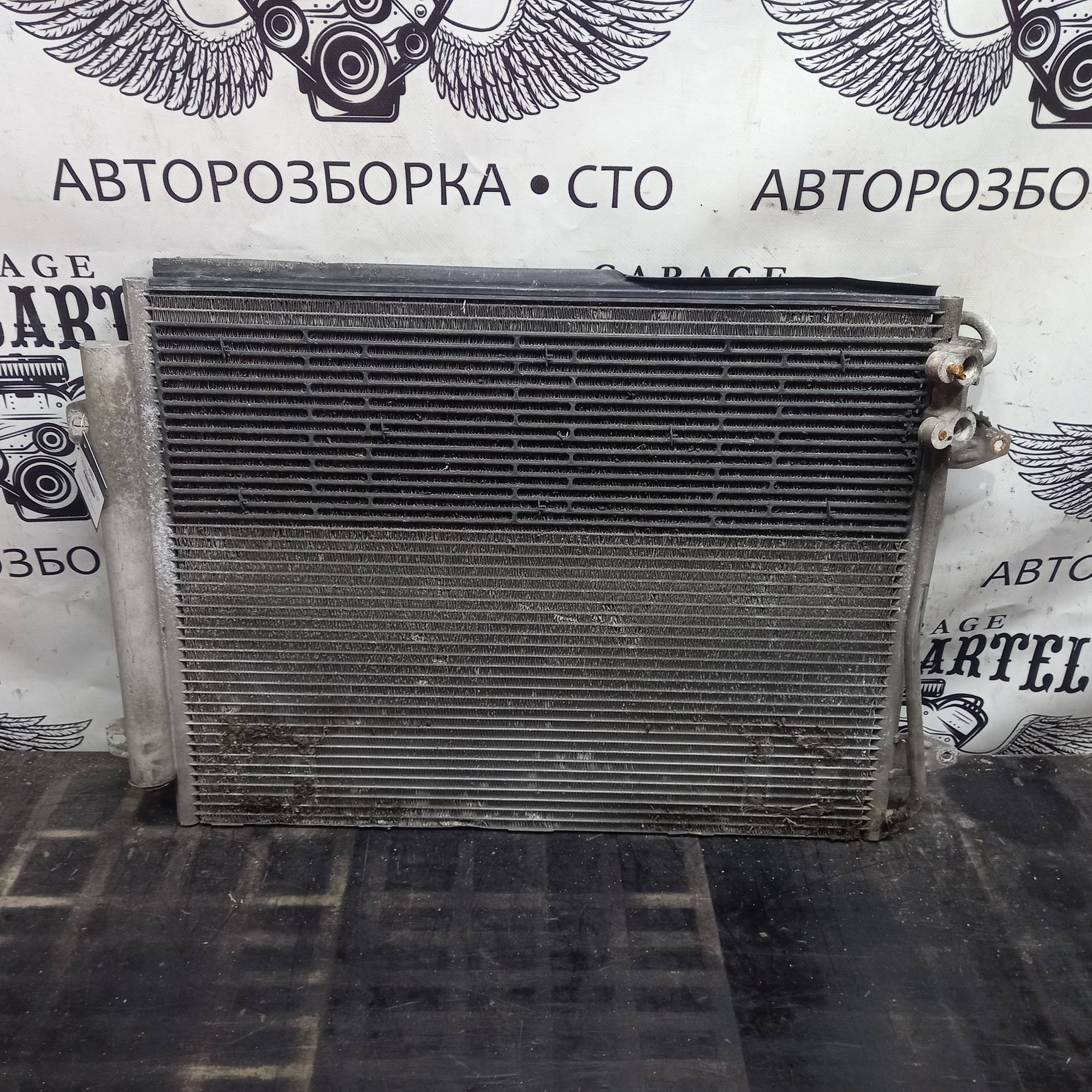 Радіатор кондиціонера VW Passat B6, B7 3c0820411b