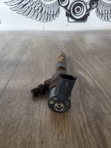 Форсунка Opel Agila, Astra, Corsa, Combo, Meriva. Ford KA. Fiat Linea, Doblo, Punto, Panda. 1.3jTD. 0445110183
