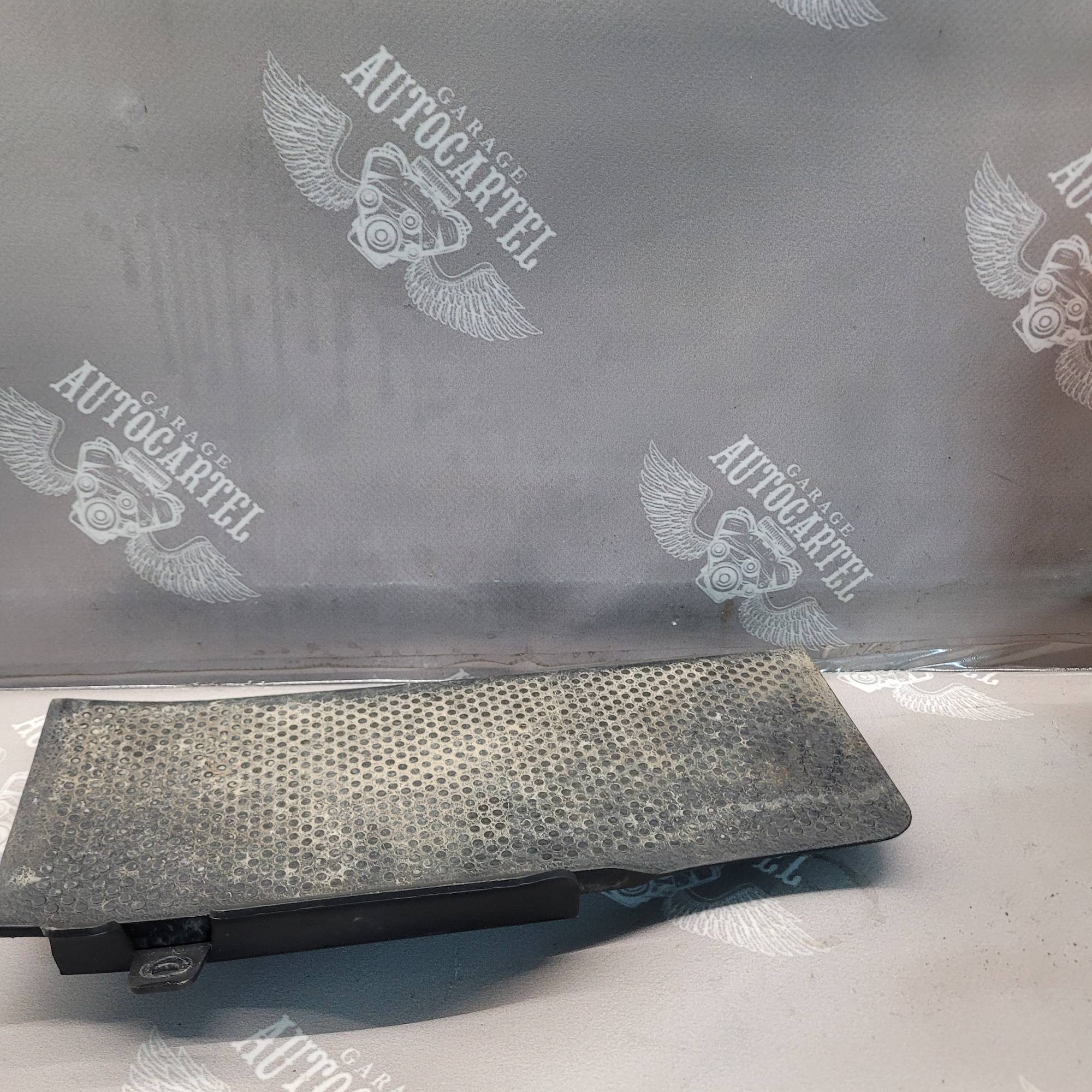 3c1864777 Накладка для порога ноги 3C1864777 VAG VW Passat B6