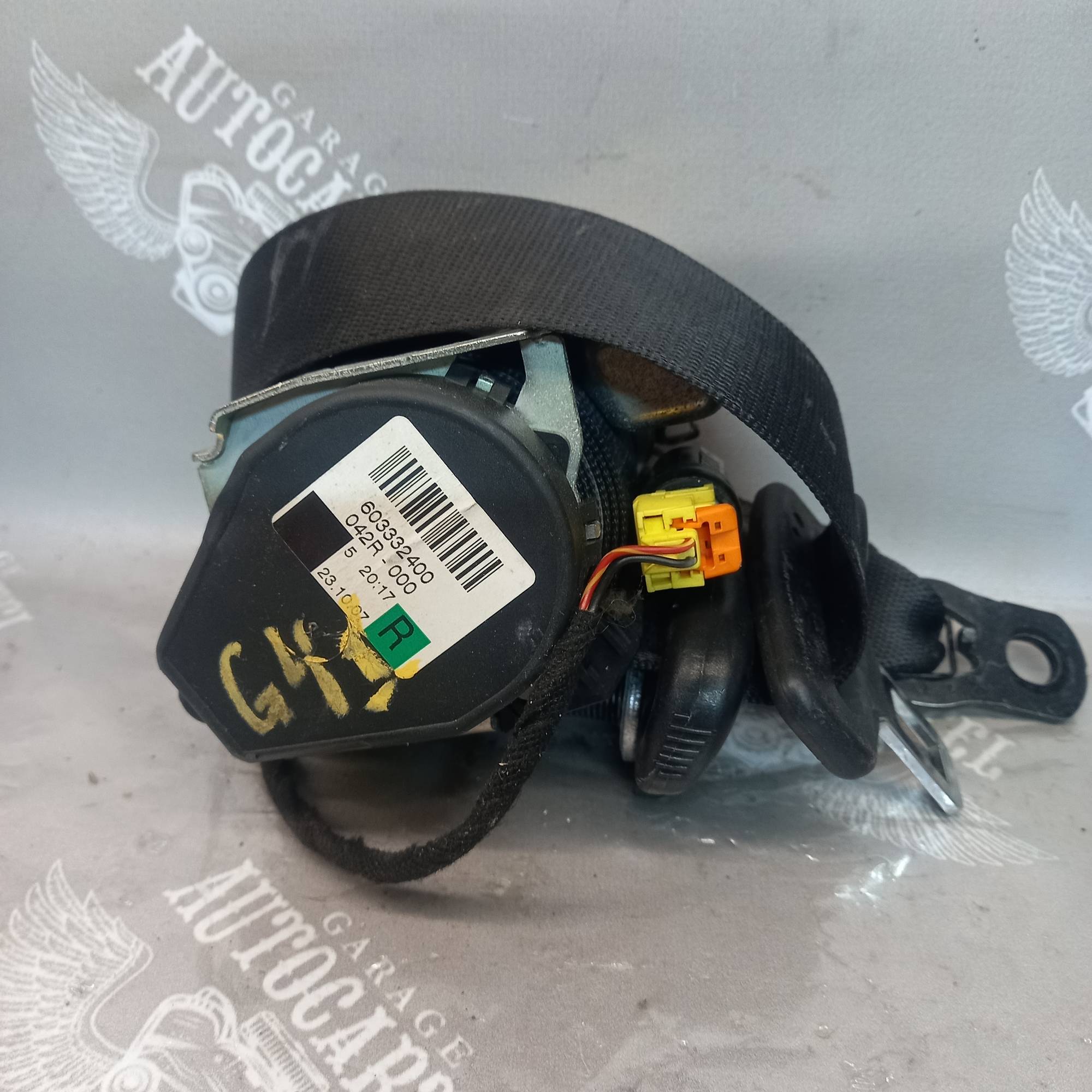 Ремінь безпеки задній правий Mercedes Benz B-class (w245) 1698608085
