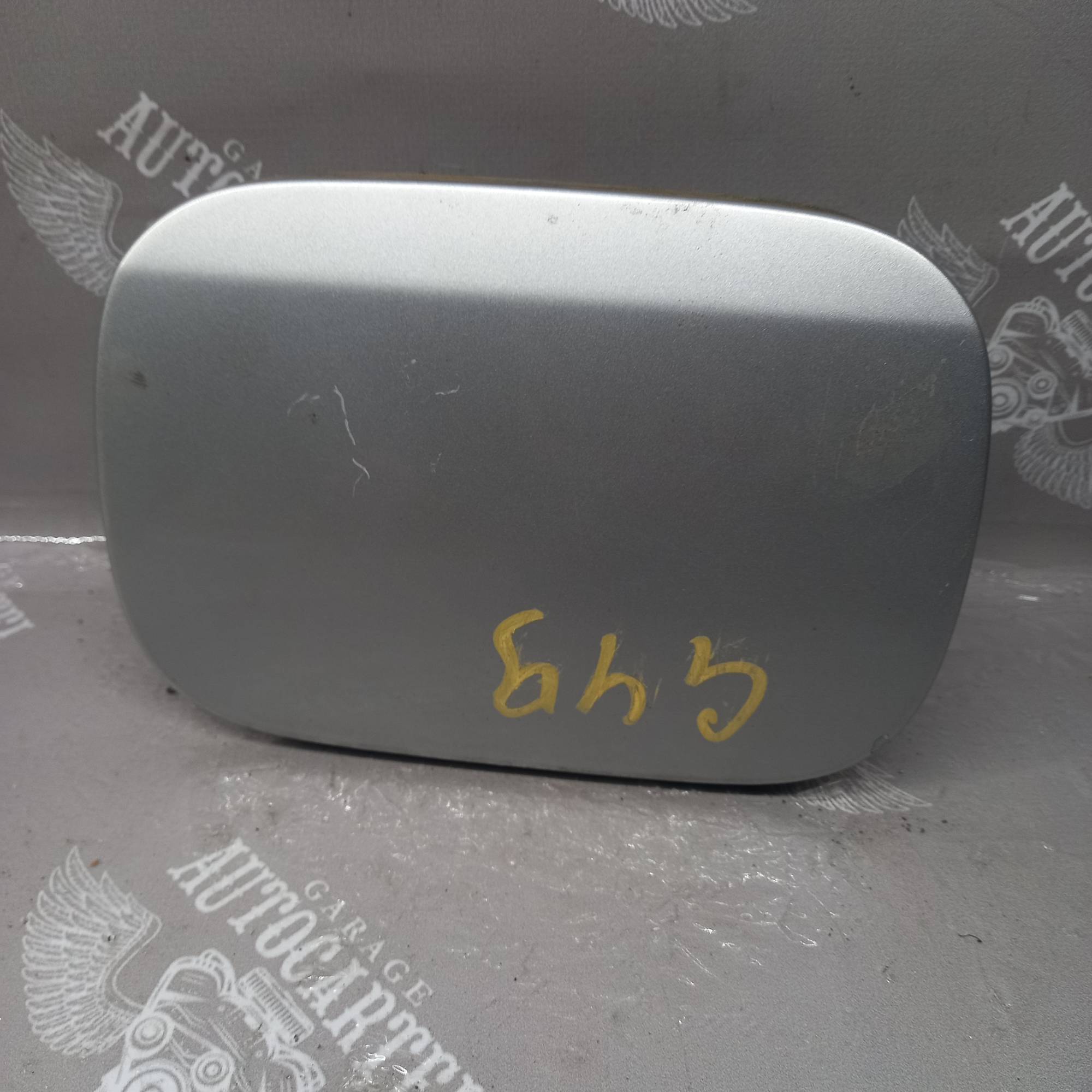 Лючок бензобака Mercedes W211 E-class a0005843117, 21535451
