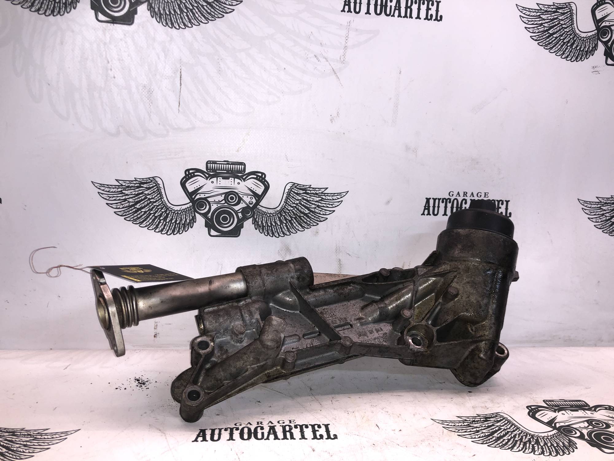 Корпус масляного фильтра в сборе Opel Insignia 2008-2013 12992593