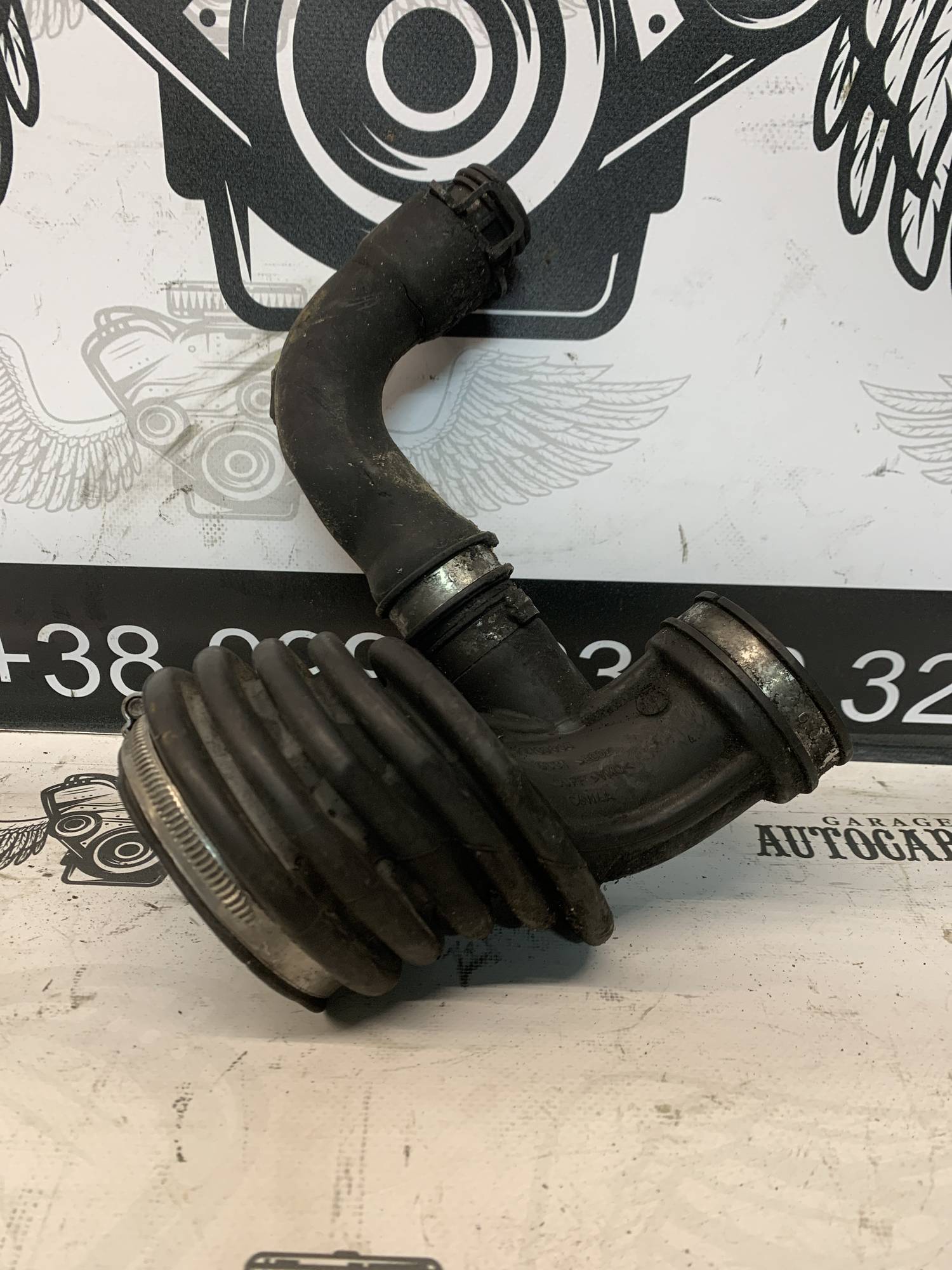 Патрубок повітряного фільтра Ford Focus 2 1.6tdci 72100865
