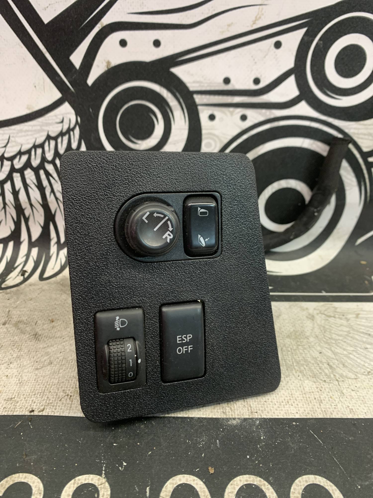 Блок кнопок регулювання дзеркал NISSAN QASHQAI 68485-jd900