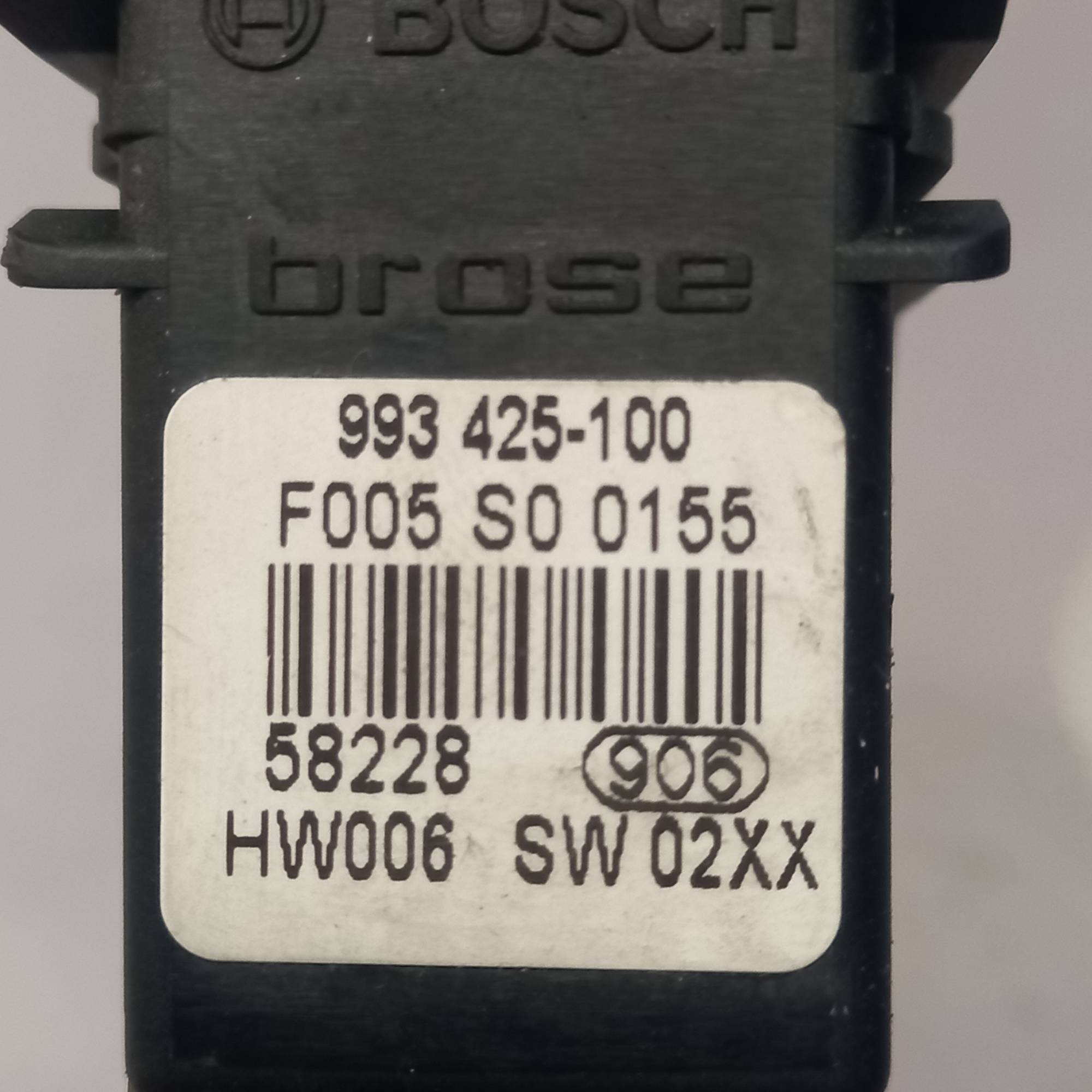 993425100 Блок склопідйомника правий задній Skoda Octavia A5 2004-2008