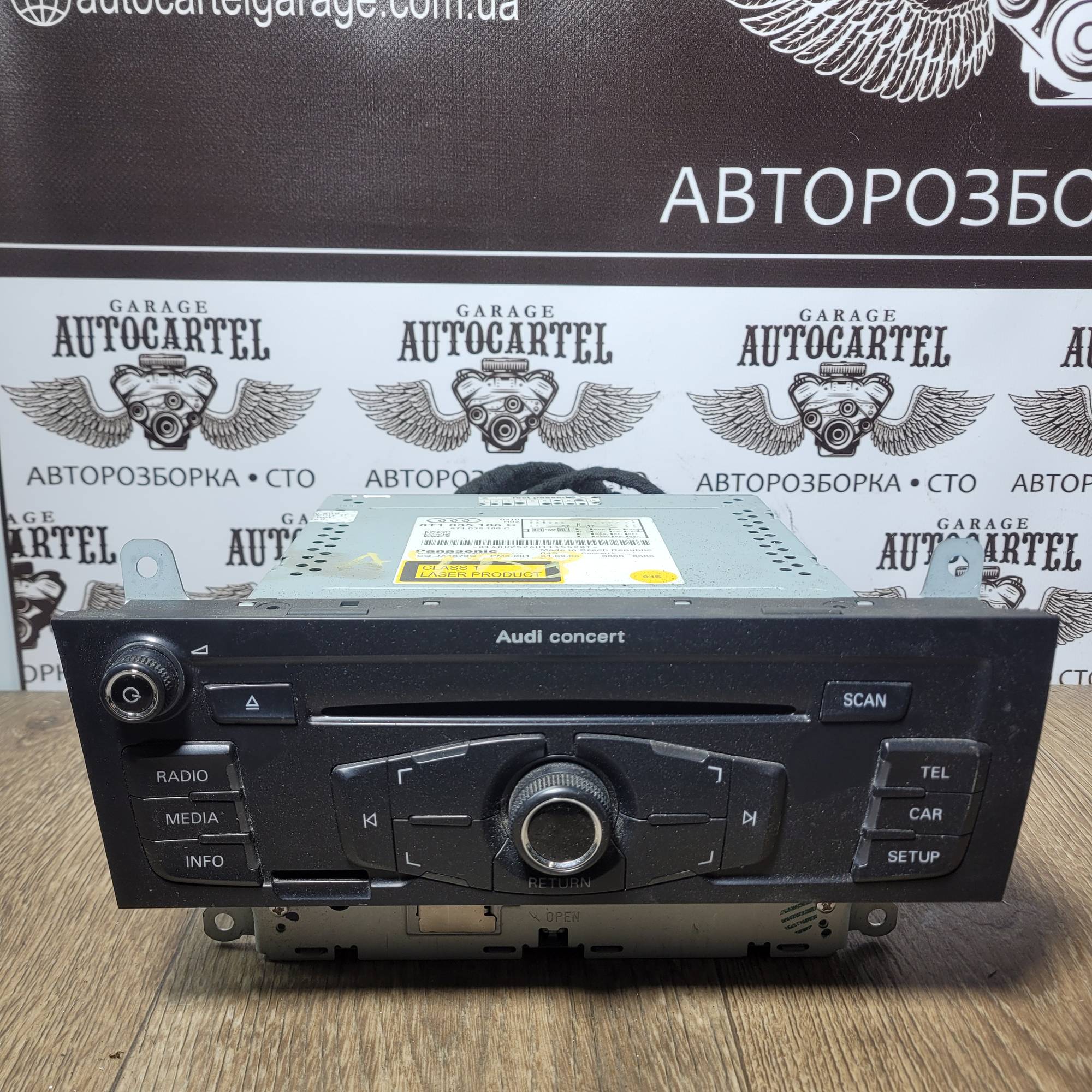 8T1035186C - AUDI A4 B8 A5 8T РАДИО CD 8T1035186C