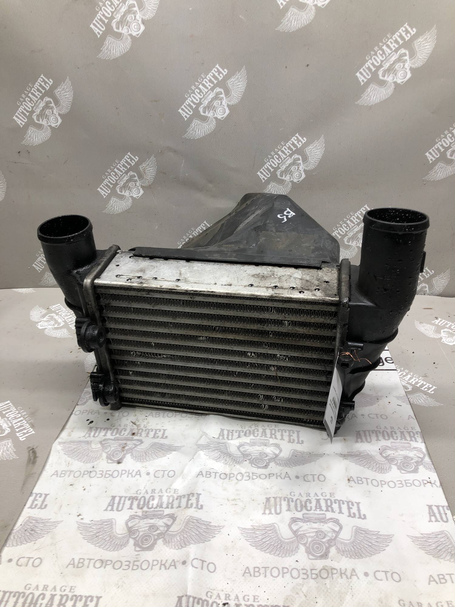Радіатор інтеркулера Audi A4/A6/VW Passat 1.8/1.9TDI 58145805g