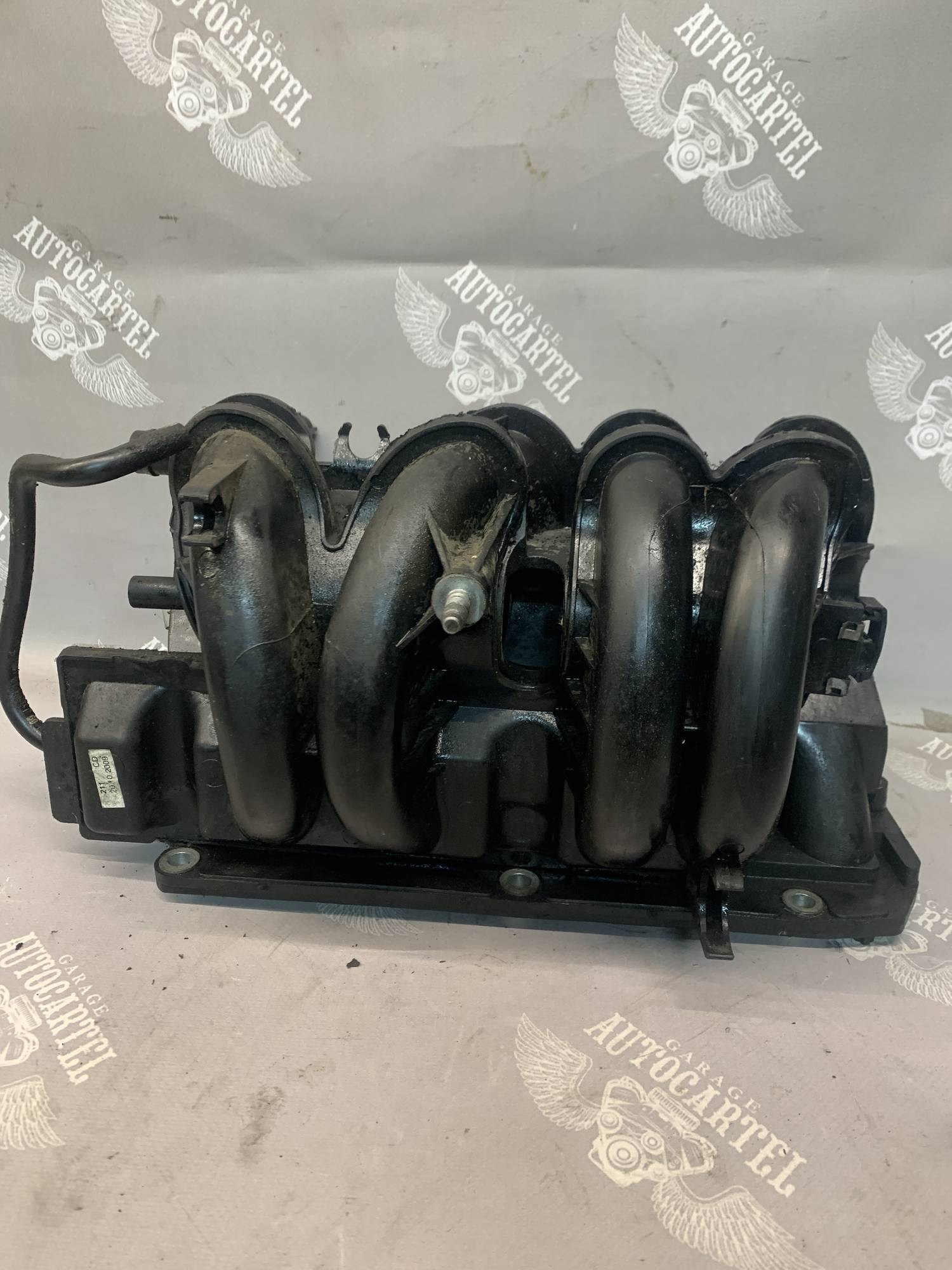 7700273860 Впускний колектор пластик renault kangoo 1.4 8v 1998-2008