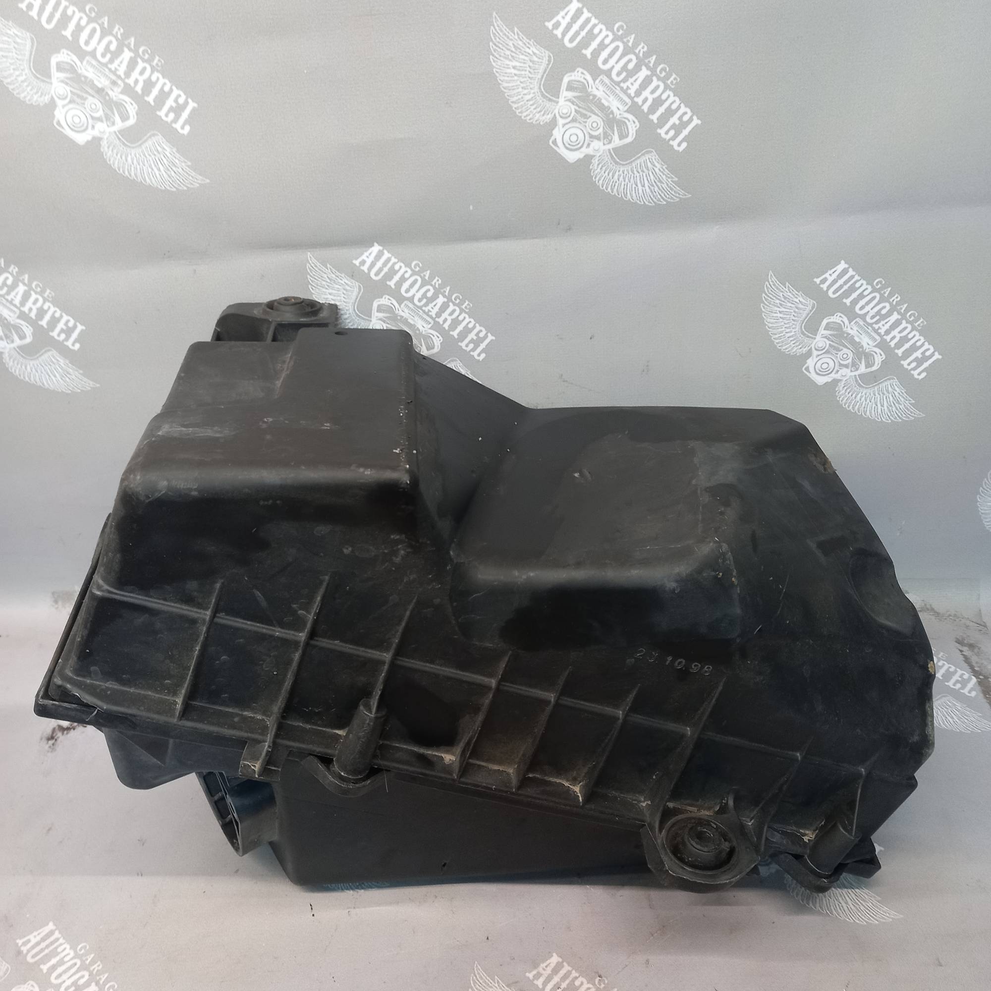 1j0129607m Корпус повітряного фільтра Golf 4 1998-2006