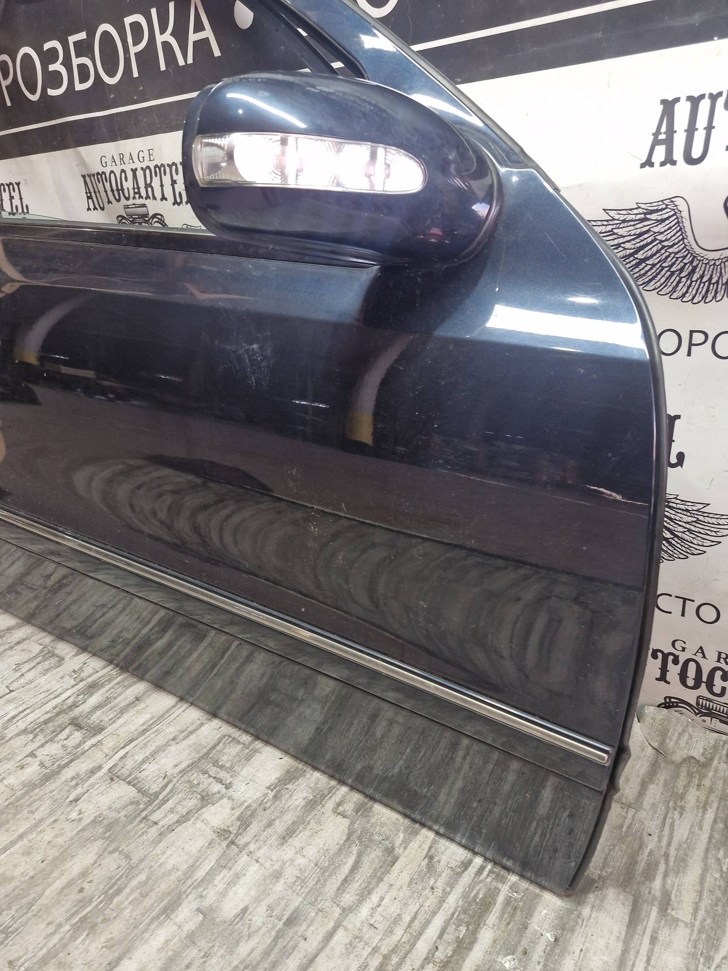 Дверка передня права Mercedes E W211 2003-2009 21620188