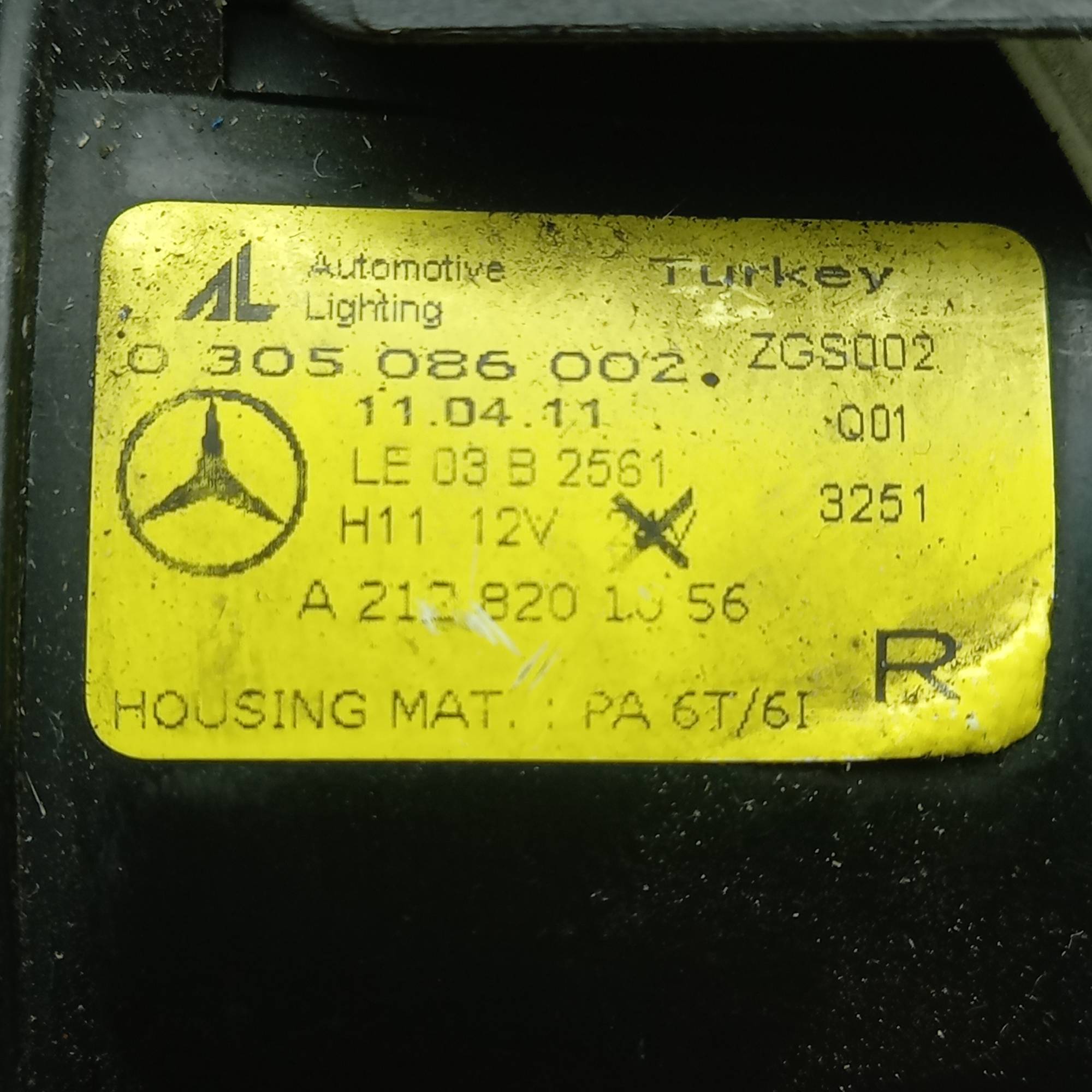 a2128201056, Фара противотуманна права Mercedes W212, W221, W204, C207, W447, S212