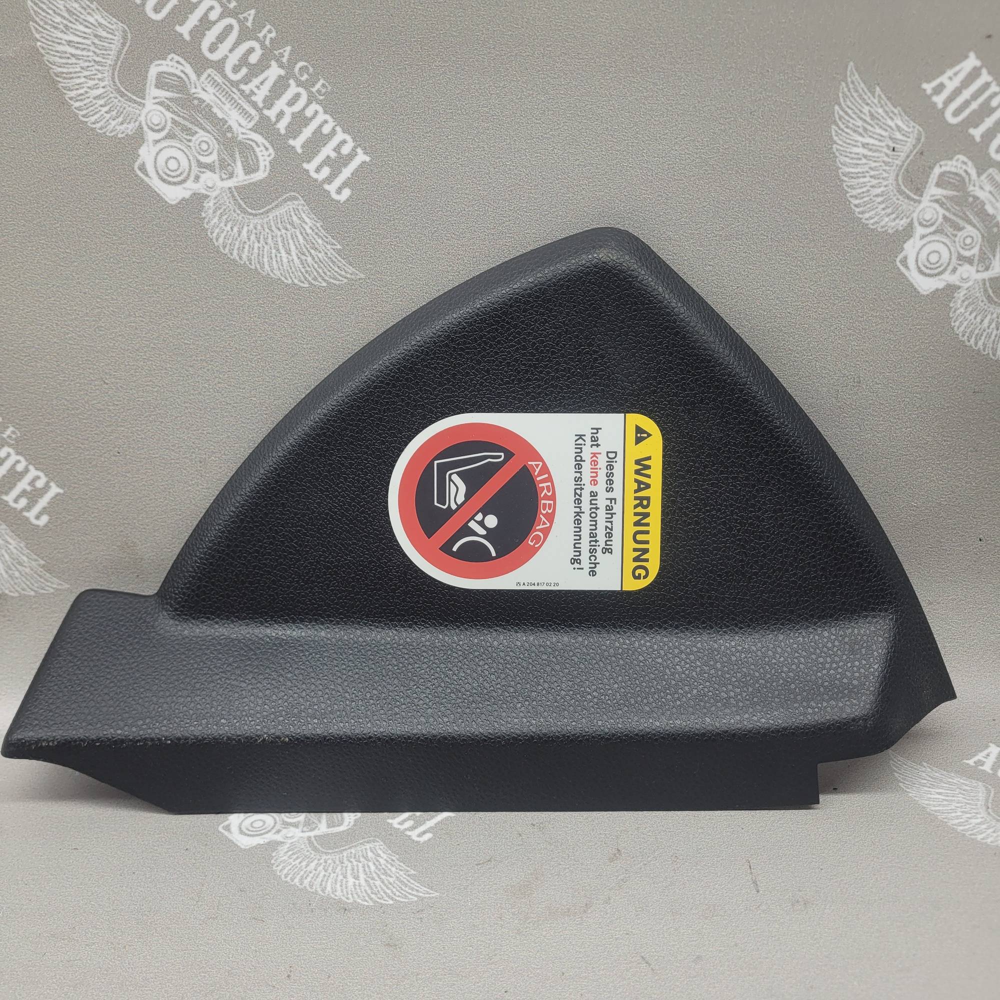 a2046800278 накладка торпедо Mercedes w 204