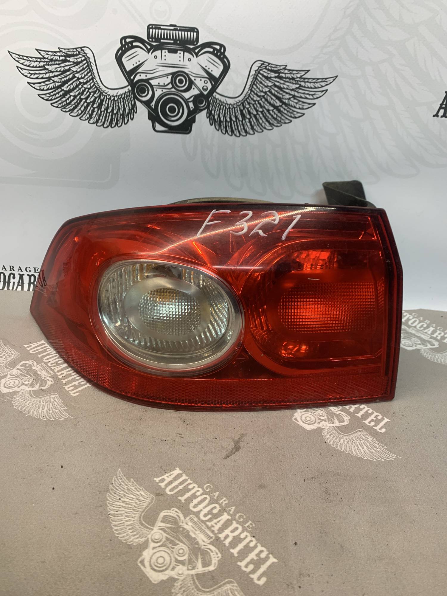 Ліхтар задній лівий Renault Laguna 2 рестайлінг хетч, 21685866