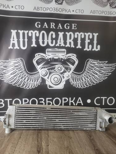 8200325003 Радіатор інтеркулера Renault Megane 2 2003-2008