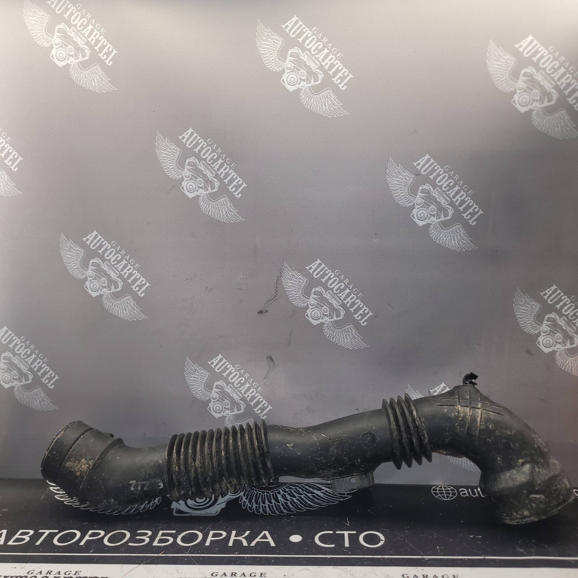 Патрубок воздушного фильтра Peugeot 207 2006-2012 (Пежо 207), 9680278780