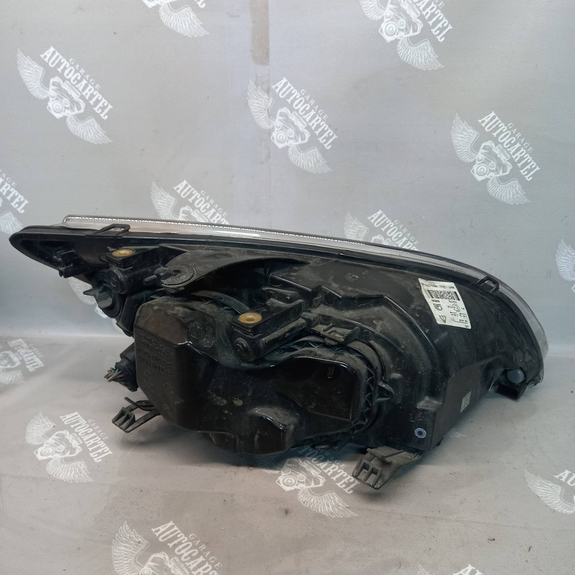 Фара ліва FORD FOCUS 2004-2008 4m5113101ad