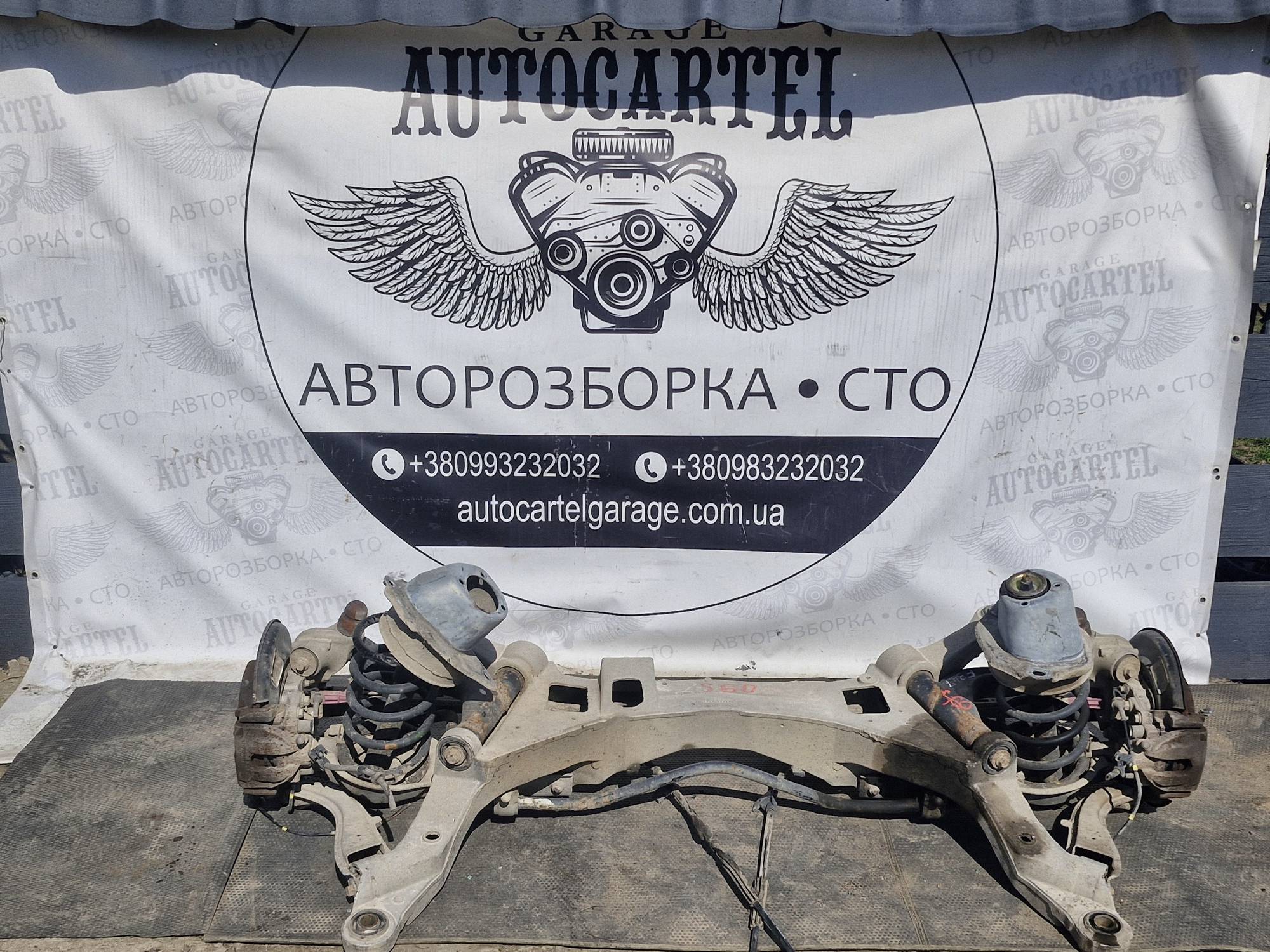 Балка задня Volvo S60 (1) 2000-2009 21697609