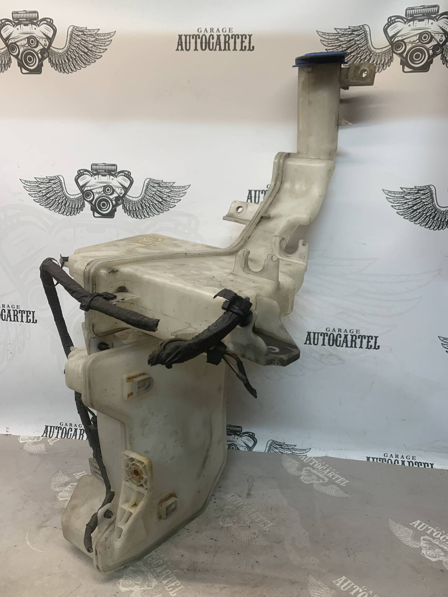 Бачок омивача скла VW PASSAT CC 3c8955453b
