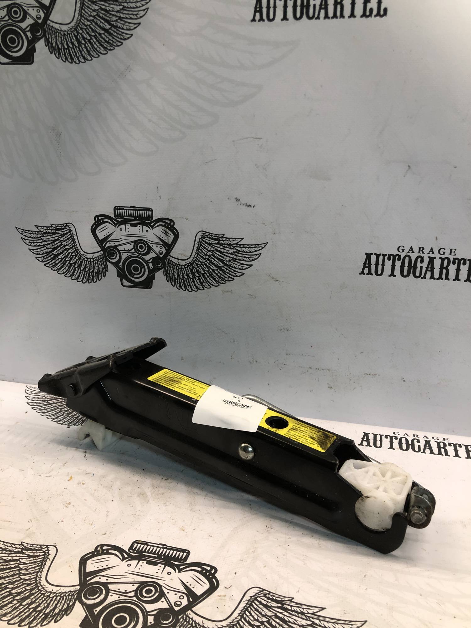 24437084 Домкрат Opel Meriva A 24437084