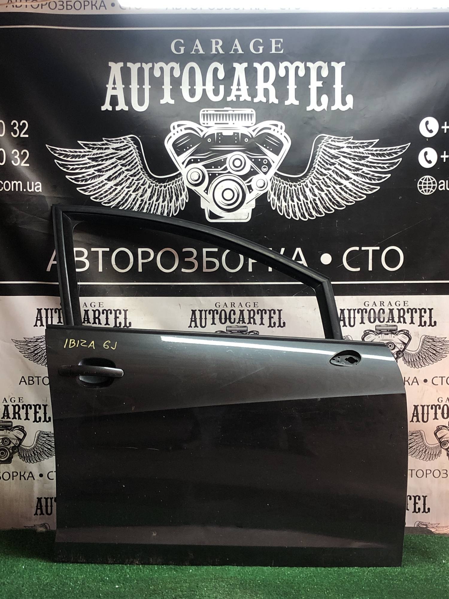 Дверка передня права Seat Ibiza 6j 21970849