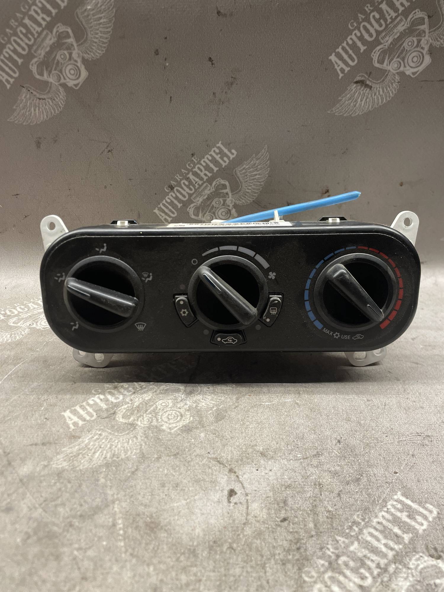 Блок управління клімат-контролем DODGE CALIBER p55111874af
