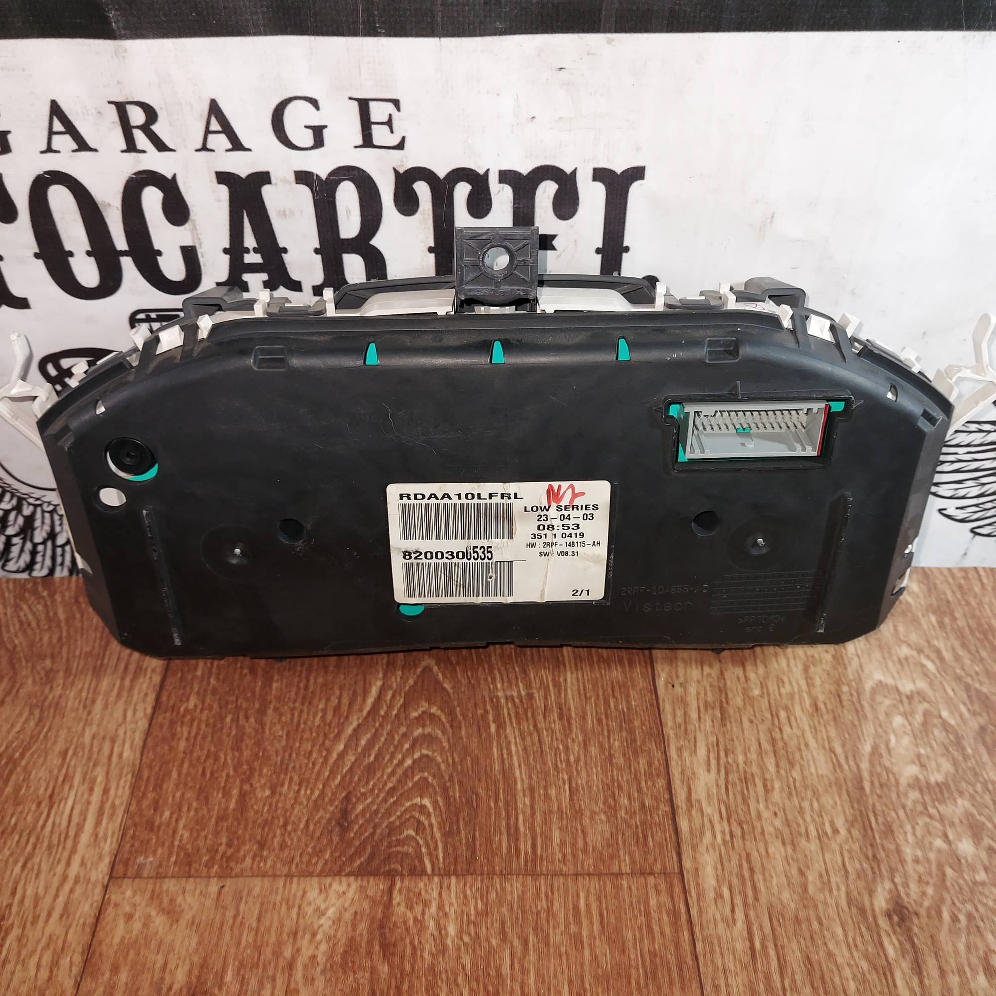 Щиток приладів Renault Megane II 8200306535