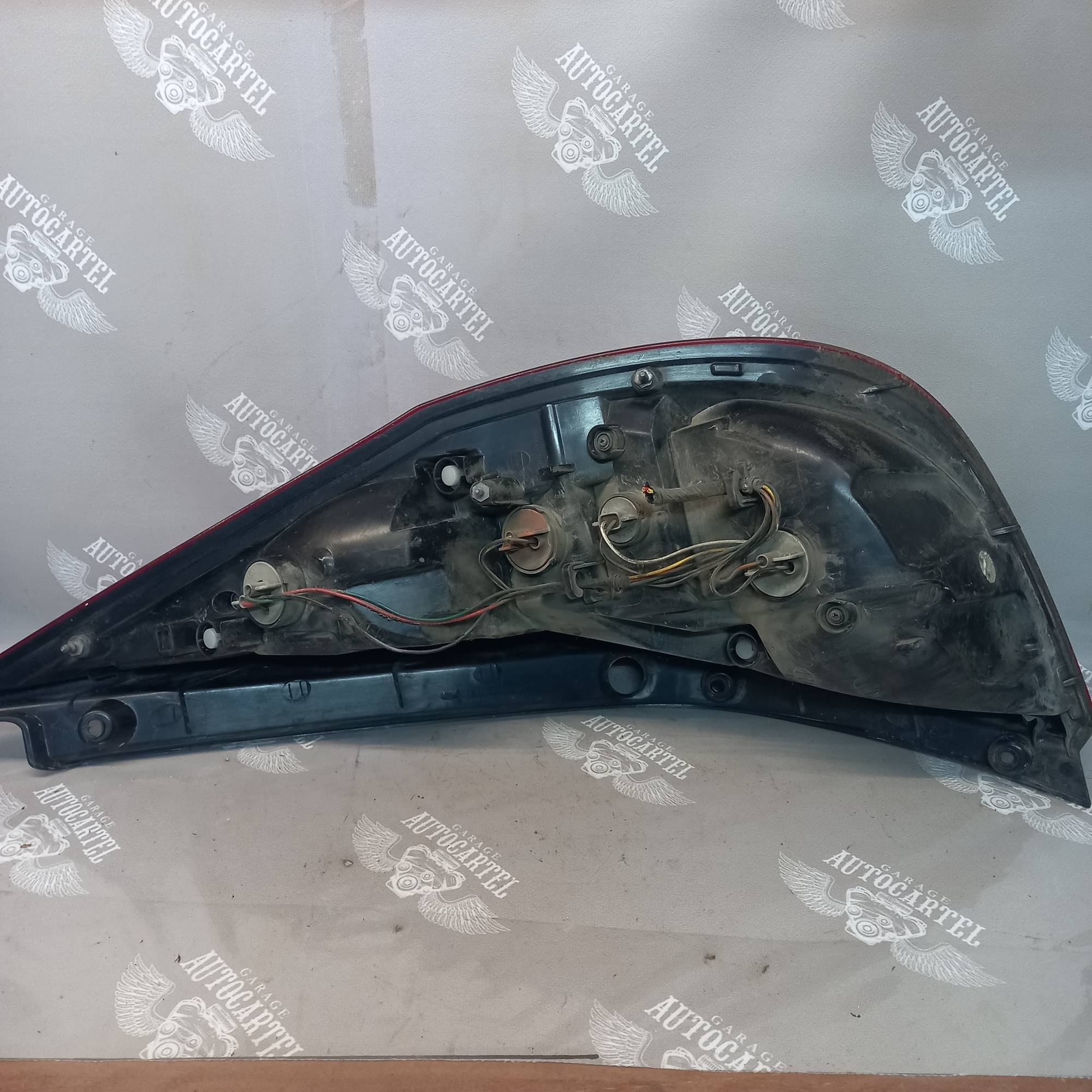 Ліхтар задній лівий Hyundai I30 2007-2012 92401-2r0