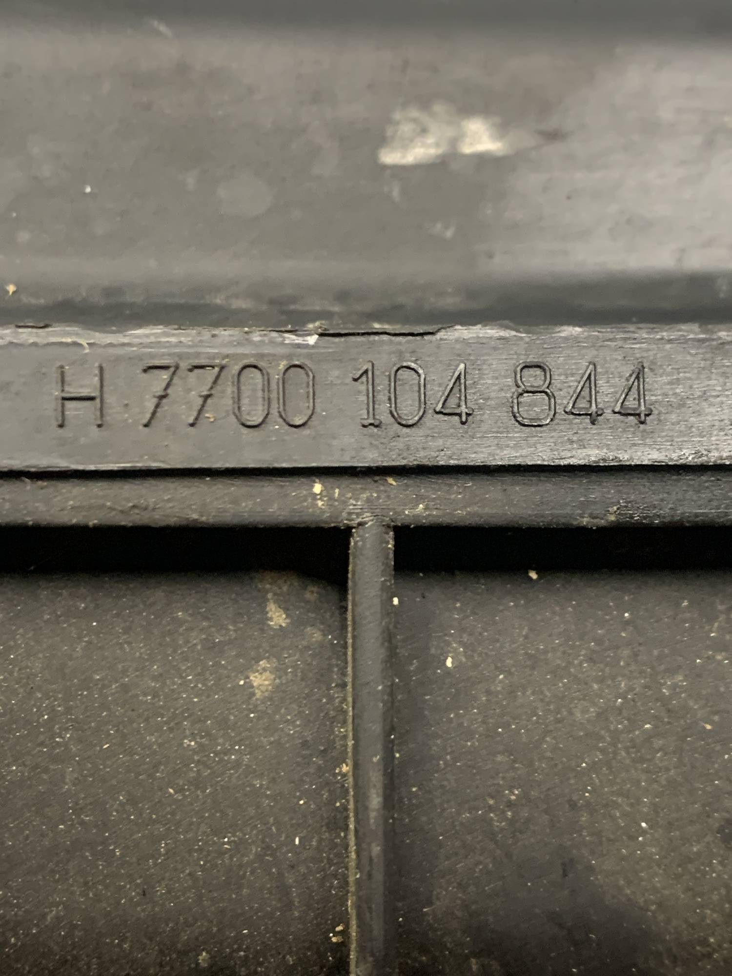 7700104844 корпус повітряного фільтра Renault kangoo 1.6 1998-2008