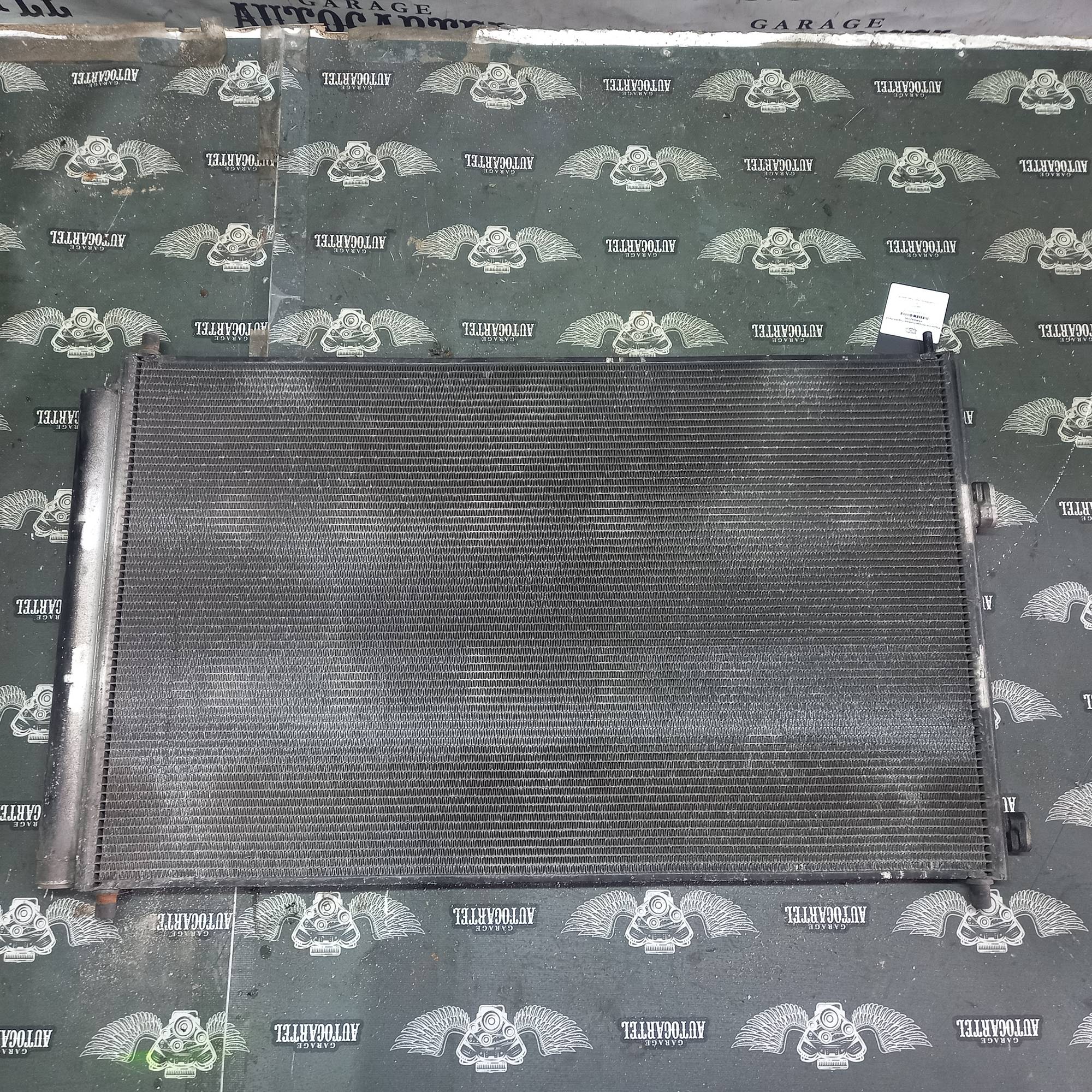 Радіатор кондиціонера Toyota Rav4 8846042100