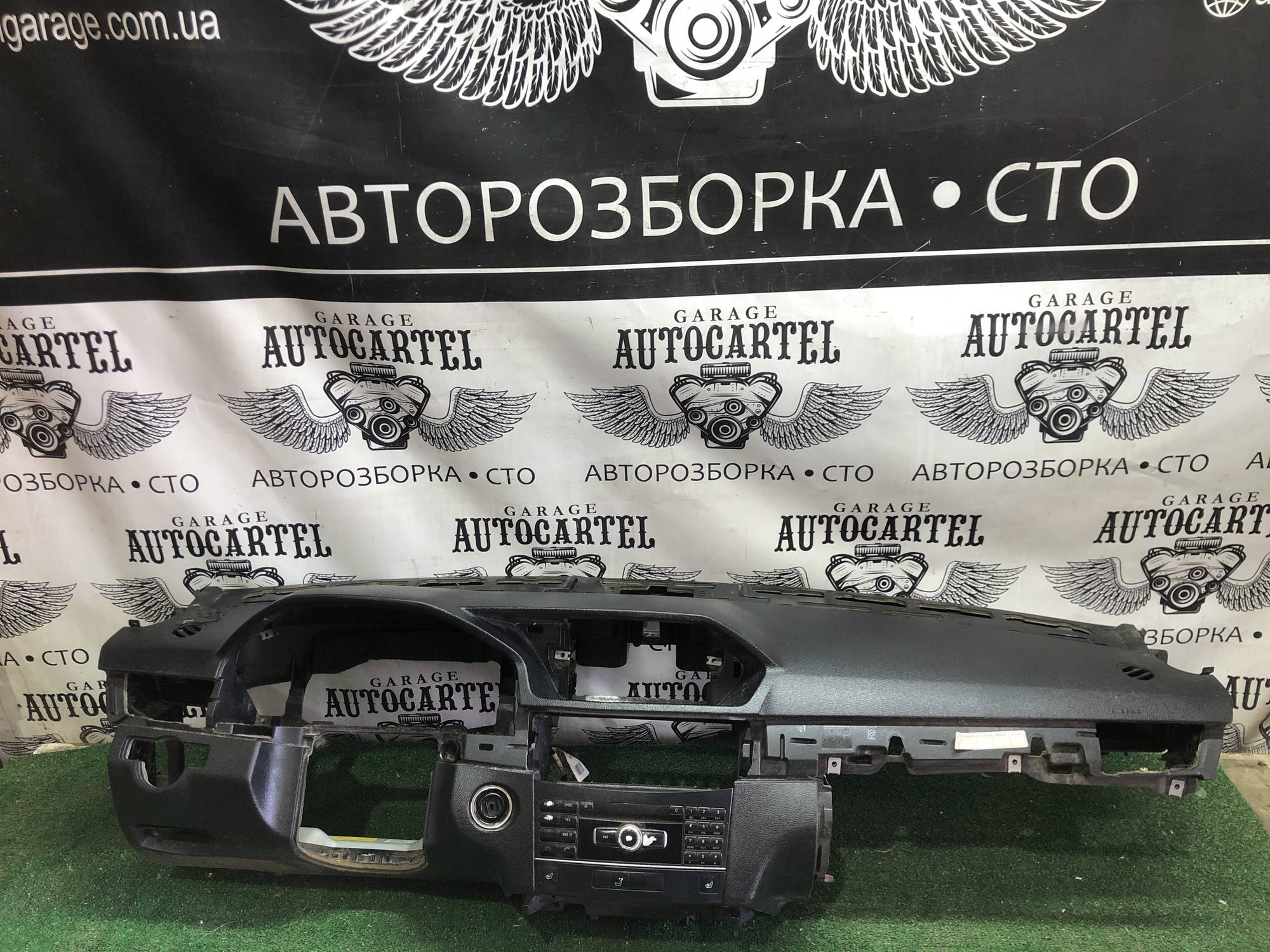 Торпедо Mercedes W212 уцінка 21105067