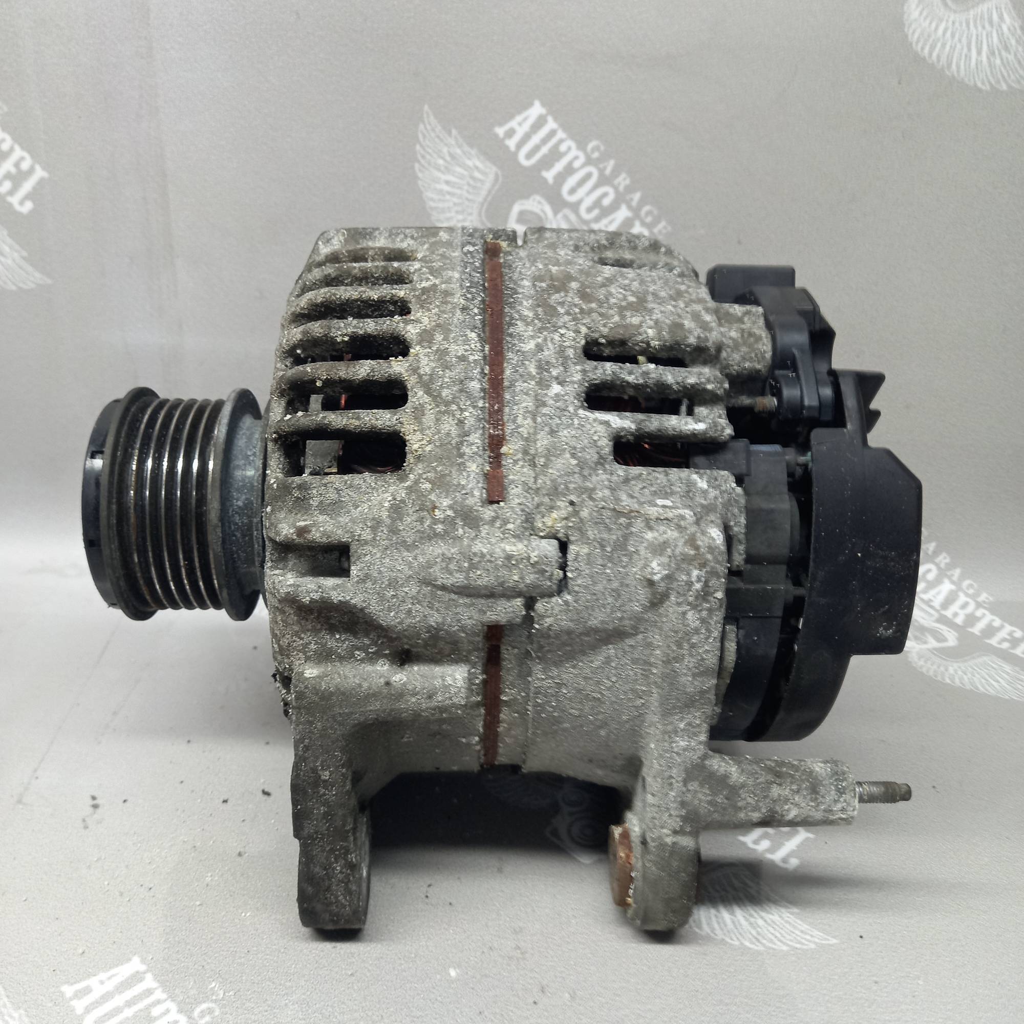 Генератор Bosch Seat Ibiza III 6L Skoda Fabia I 6Y VW Polo IV 9N 1.4td 90 A, 045903023