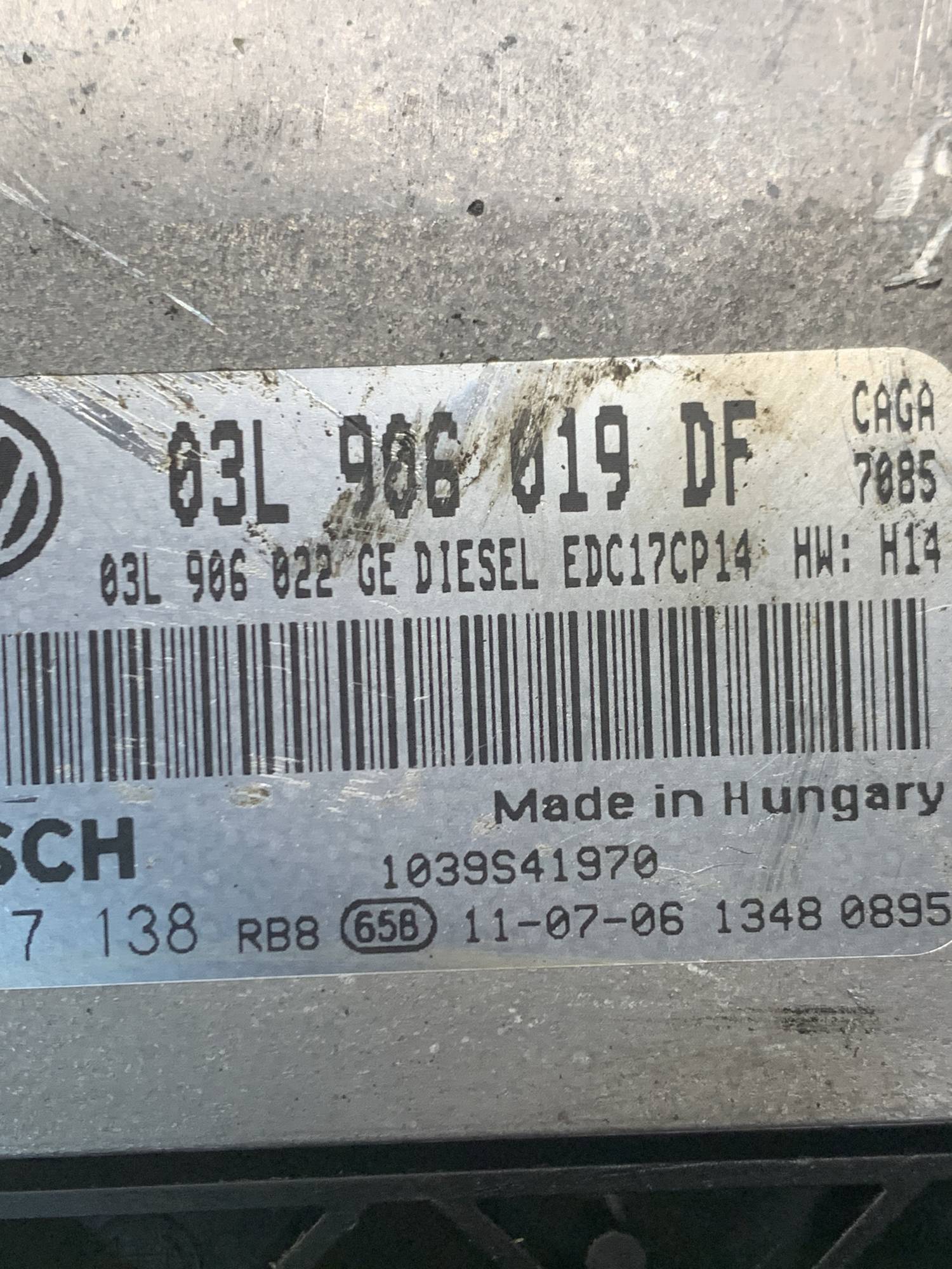 Блок керування двигуном seat exeo 2.0 tdi 03l906019df