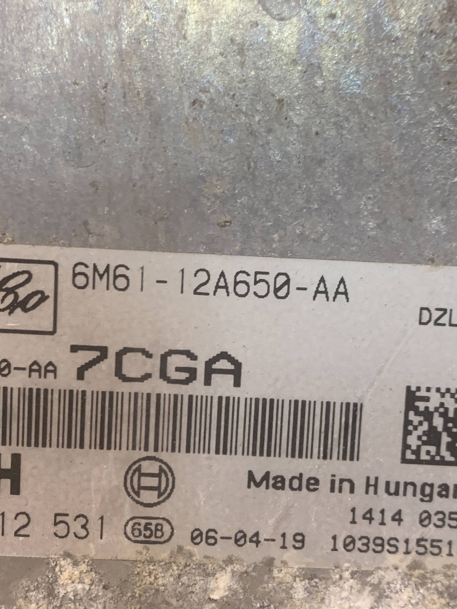 Блок керування двигуном mazda 2 3 6m61-12a650-aa