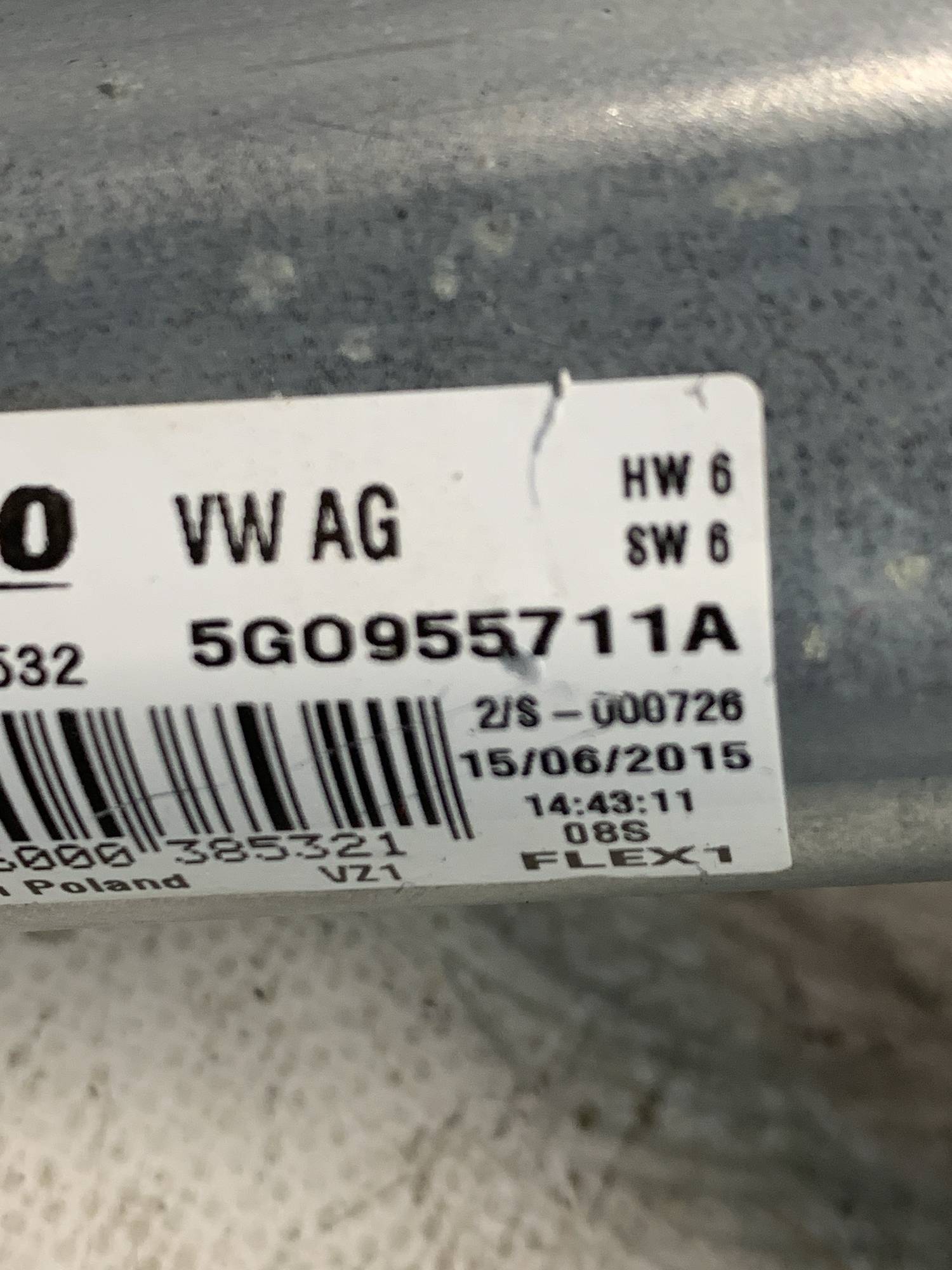 Моторчик заднього склоочисника VW Passat B8 5g0955711a