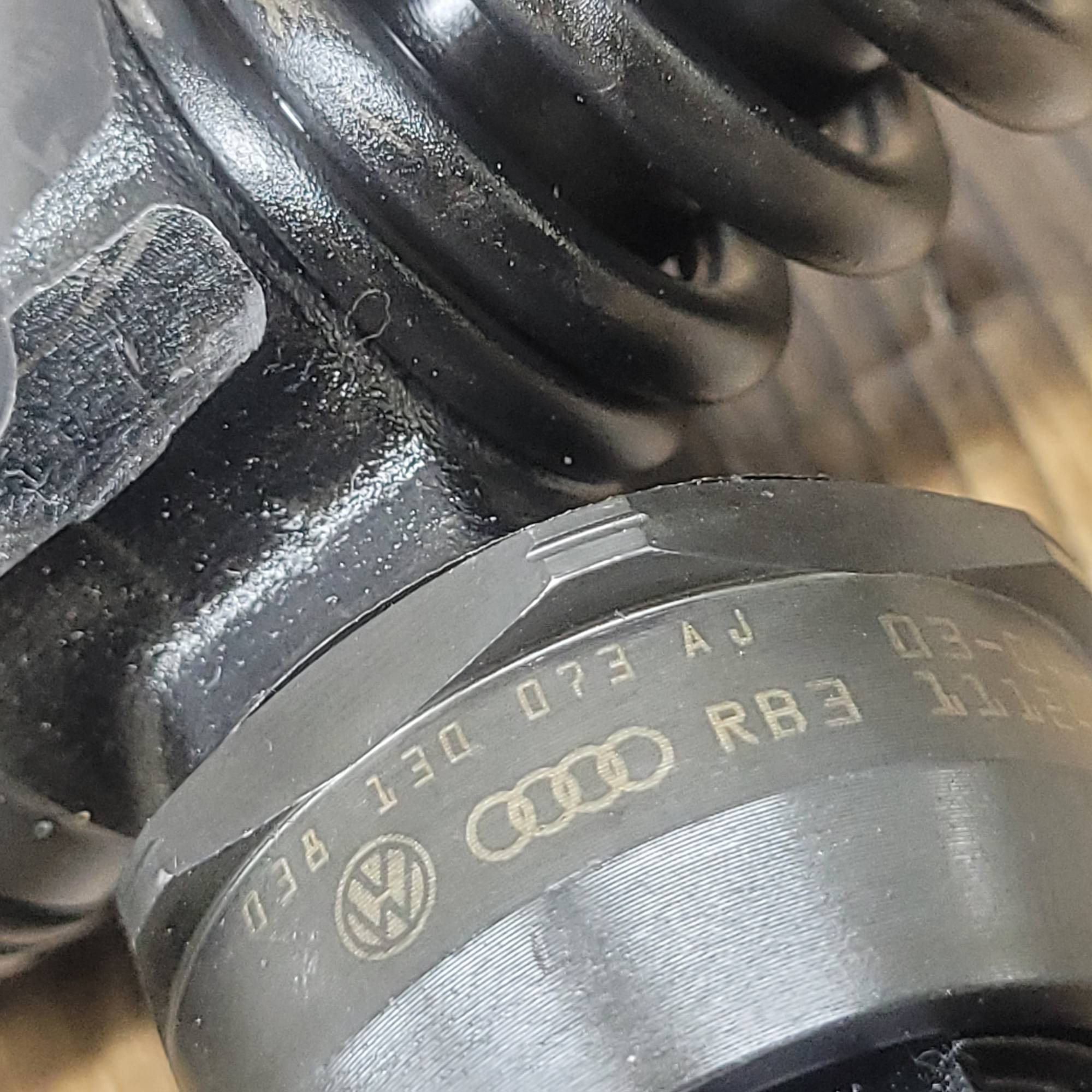 Форсунка VAG 1.9 TDI, 038130073AJ