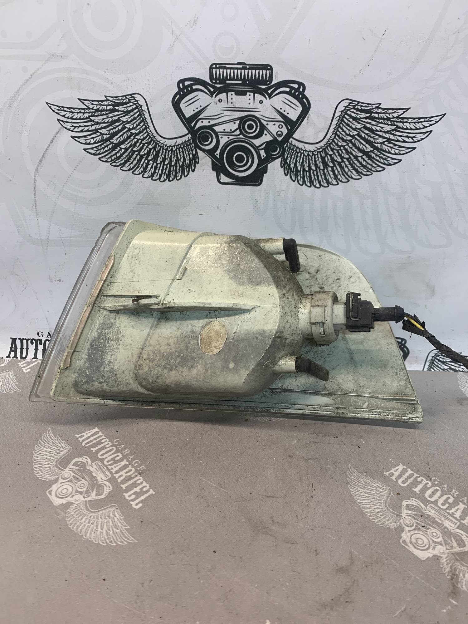 Показник повороту правий Volvo s40 30621832