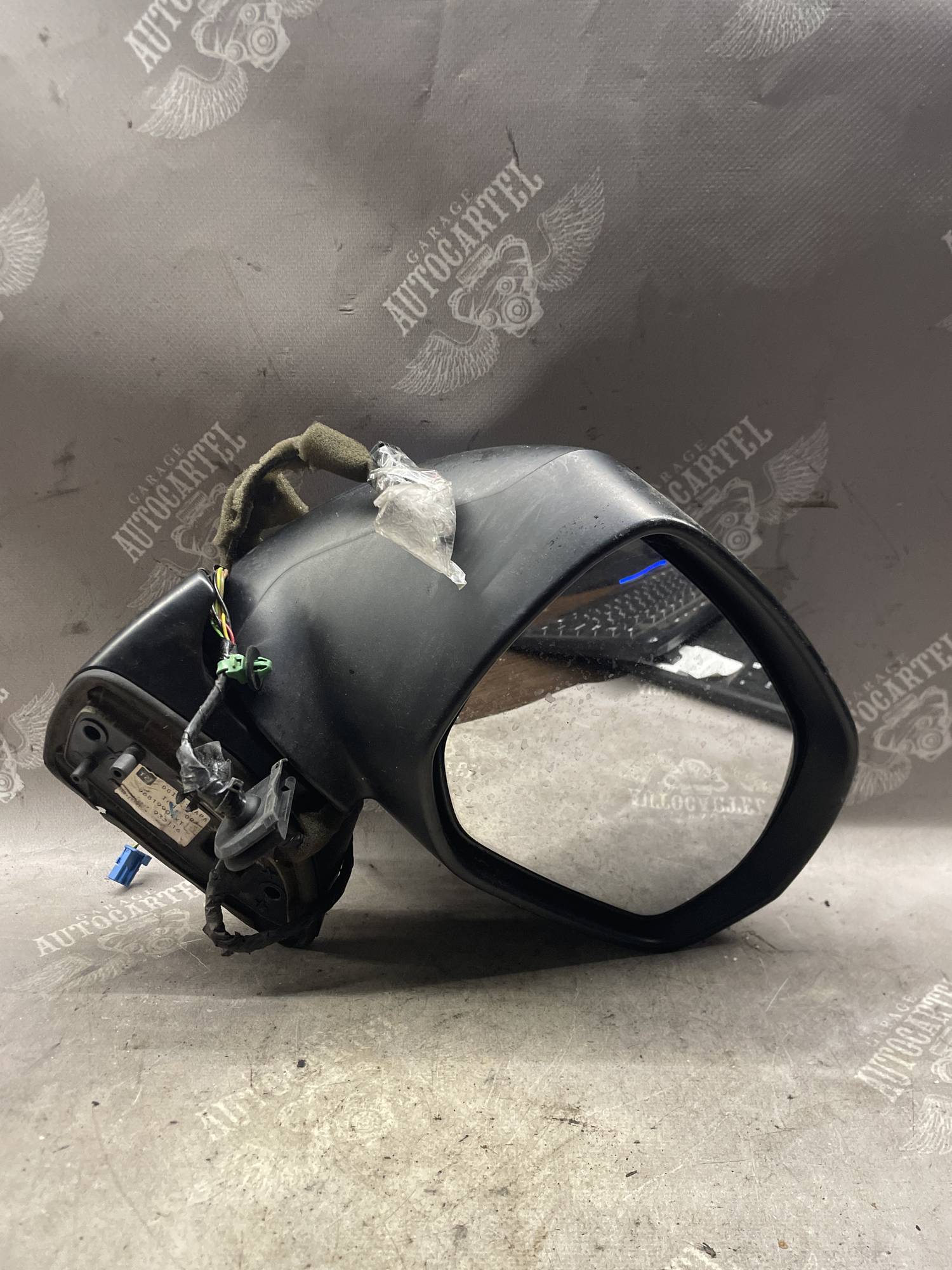 Дзеркало праве 8 PIN CITROEN C4 PICASSO 96819904xt