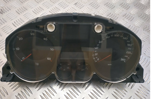 3c0920851m Панель приладів Volkswagen Passat B6 2005 -2010 1.9 TDI