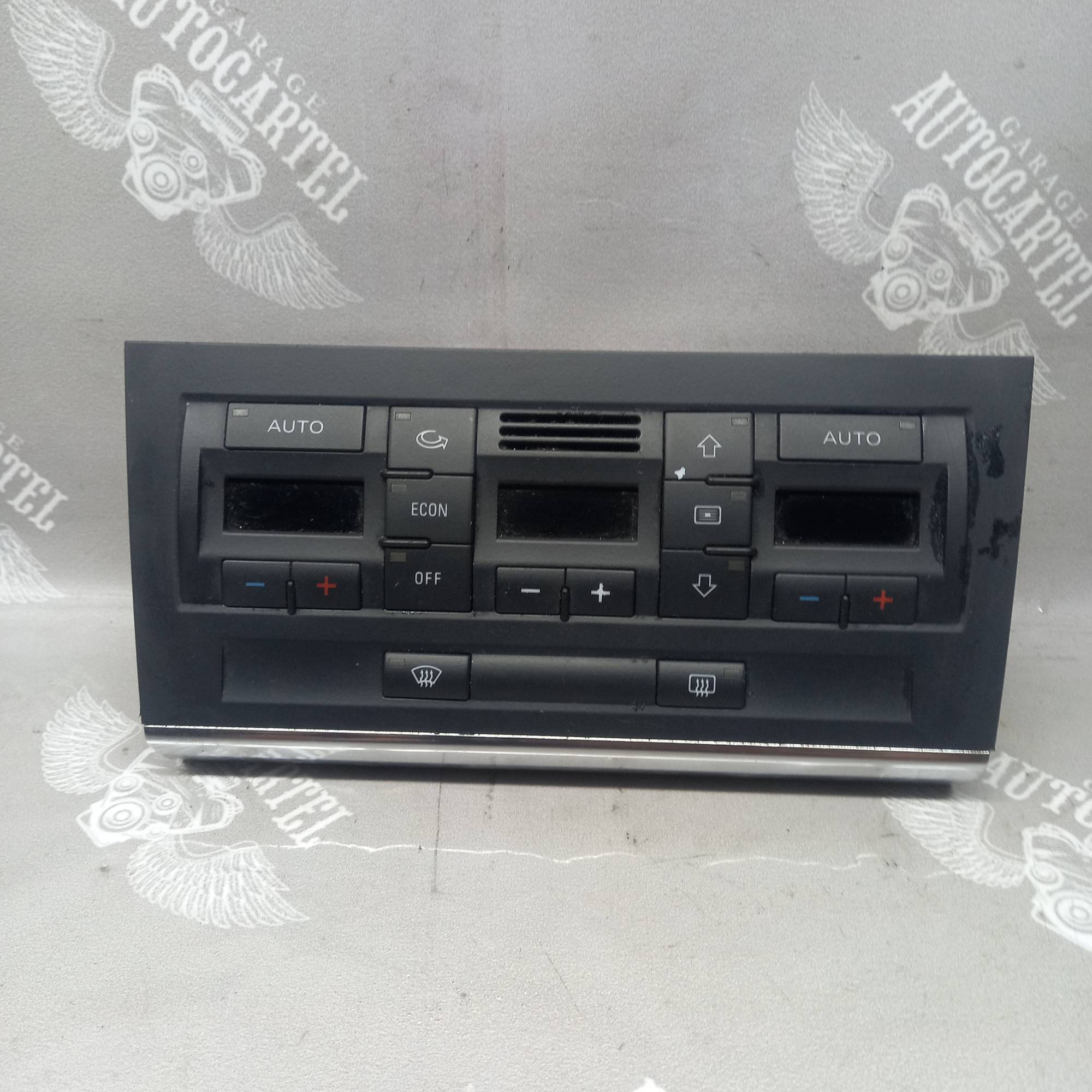 Блок управління пічкою клімат Audi A4 (B7) 2004-2007 8e0820043bj