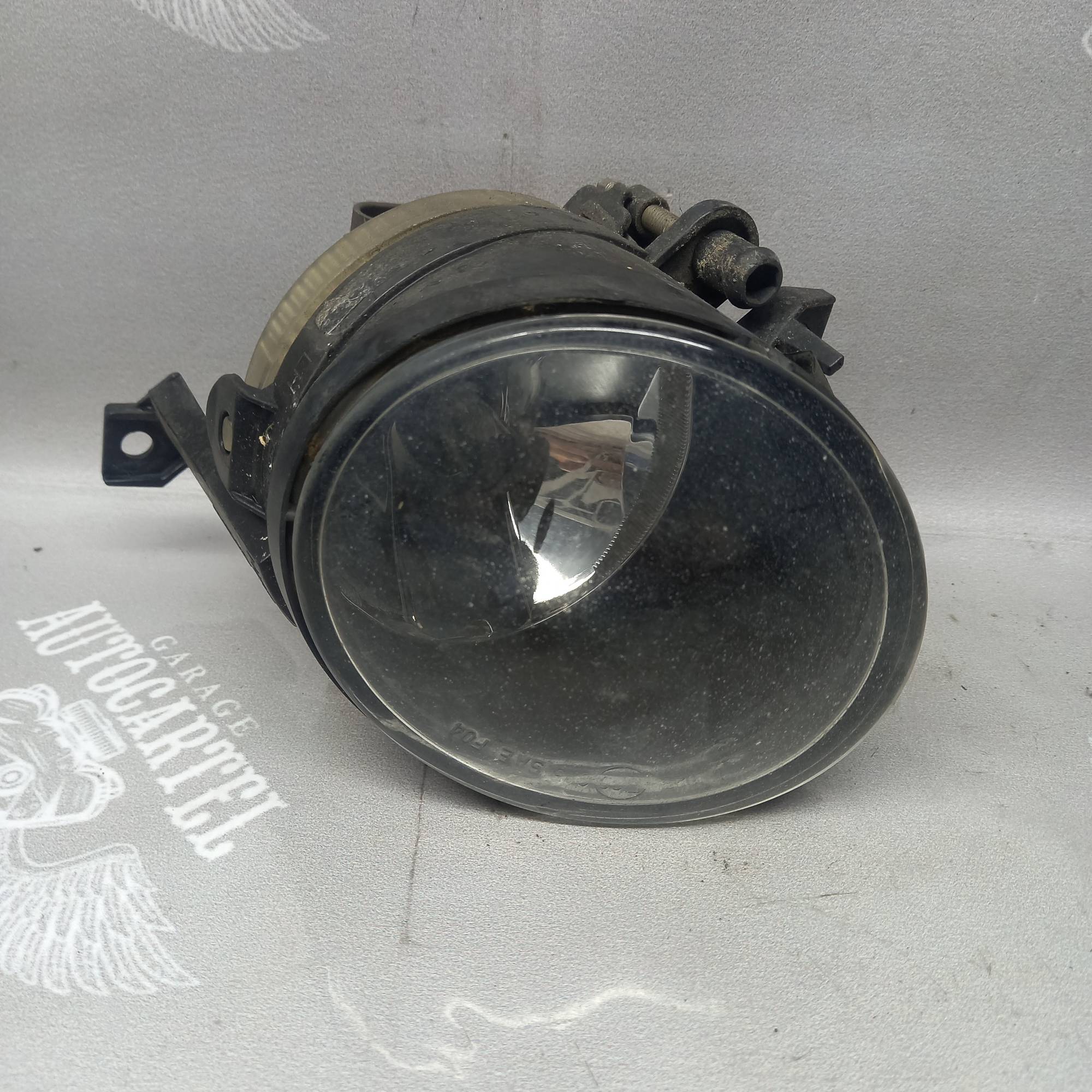 Протитуманна фара ліва volkswagen touran 2003-2006 27047900R