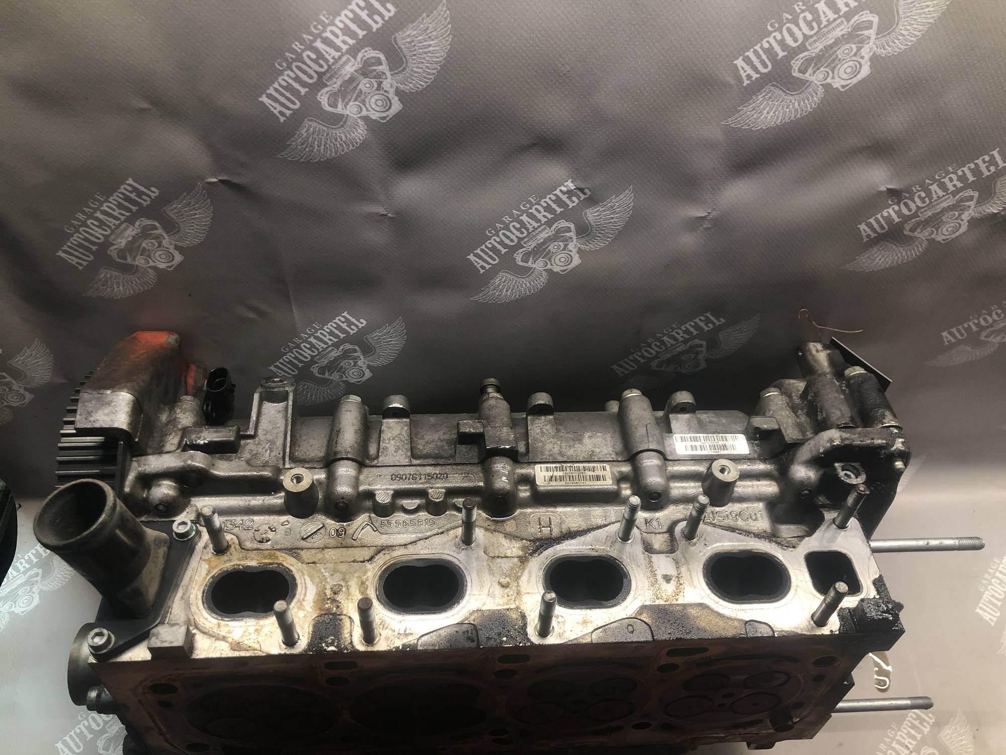 Головка блоку циліндрів, ГБЦ OPEL INSIGNIA 2.0 CDTI 55565815 комплектність уточняйте