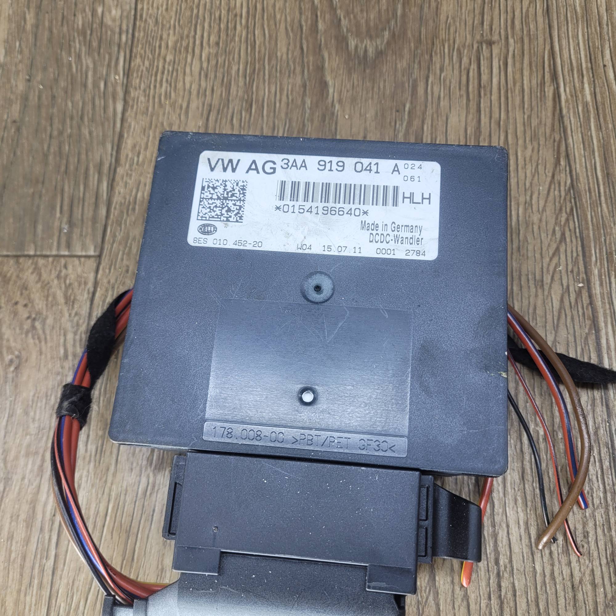 3aa919041a блок керування напруги Volkswagen t5