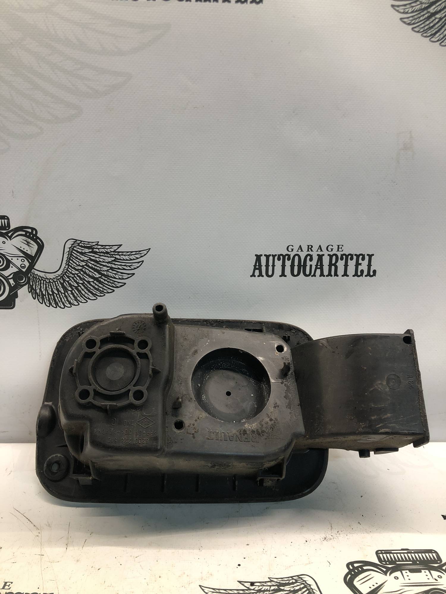 8200228510 лючок бака Renault Scenic 2 21748448